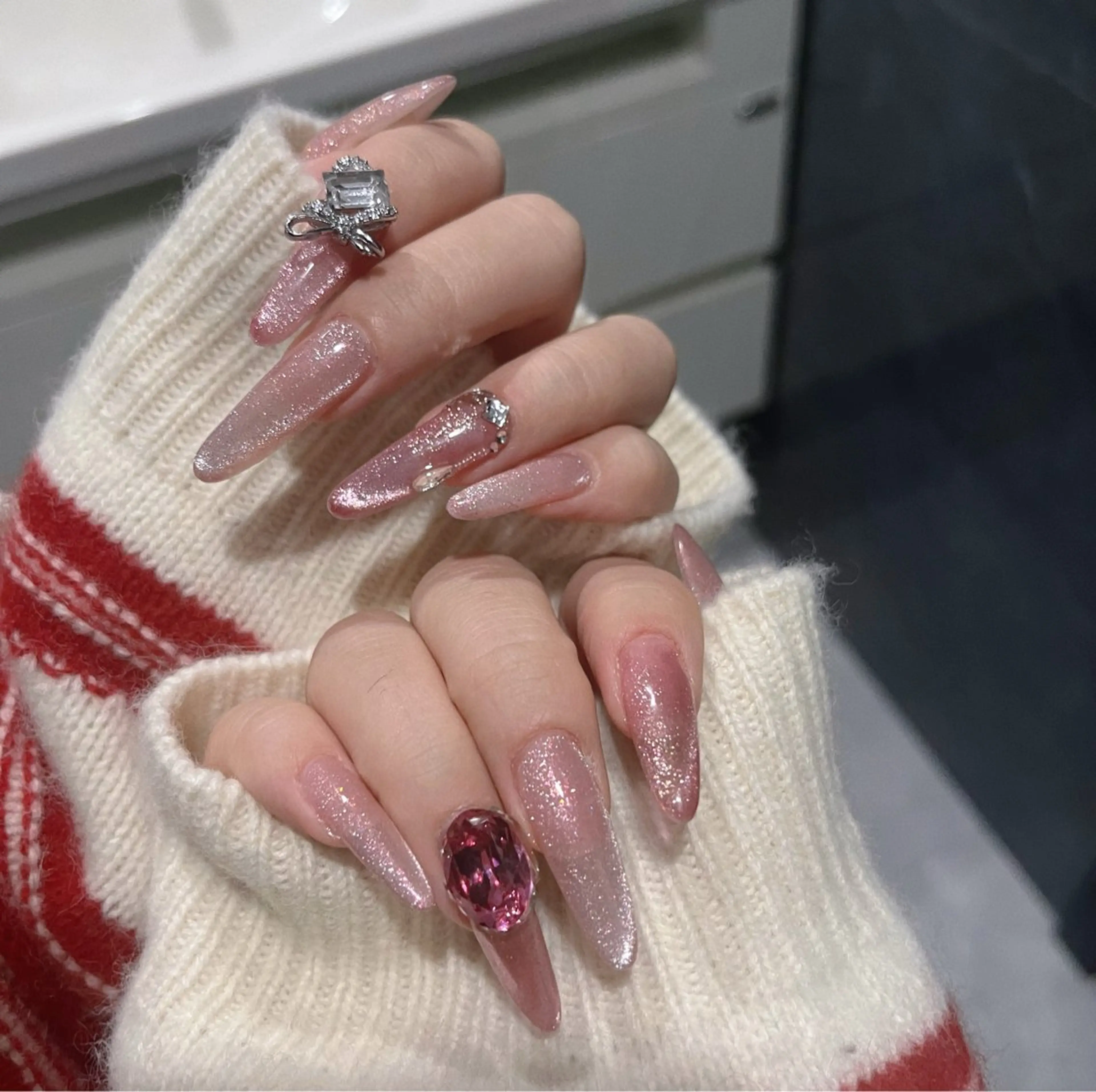 ネイル Fairyフェアリーネイルサロン所属・Nail Hibi サロンのネイルデザイン