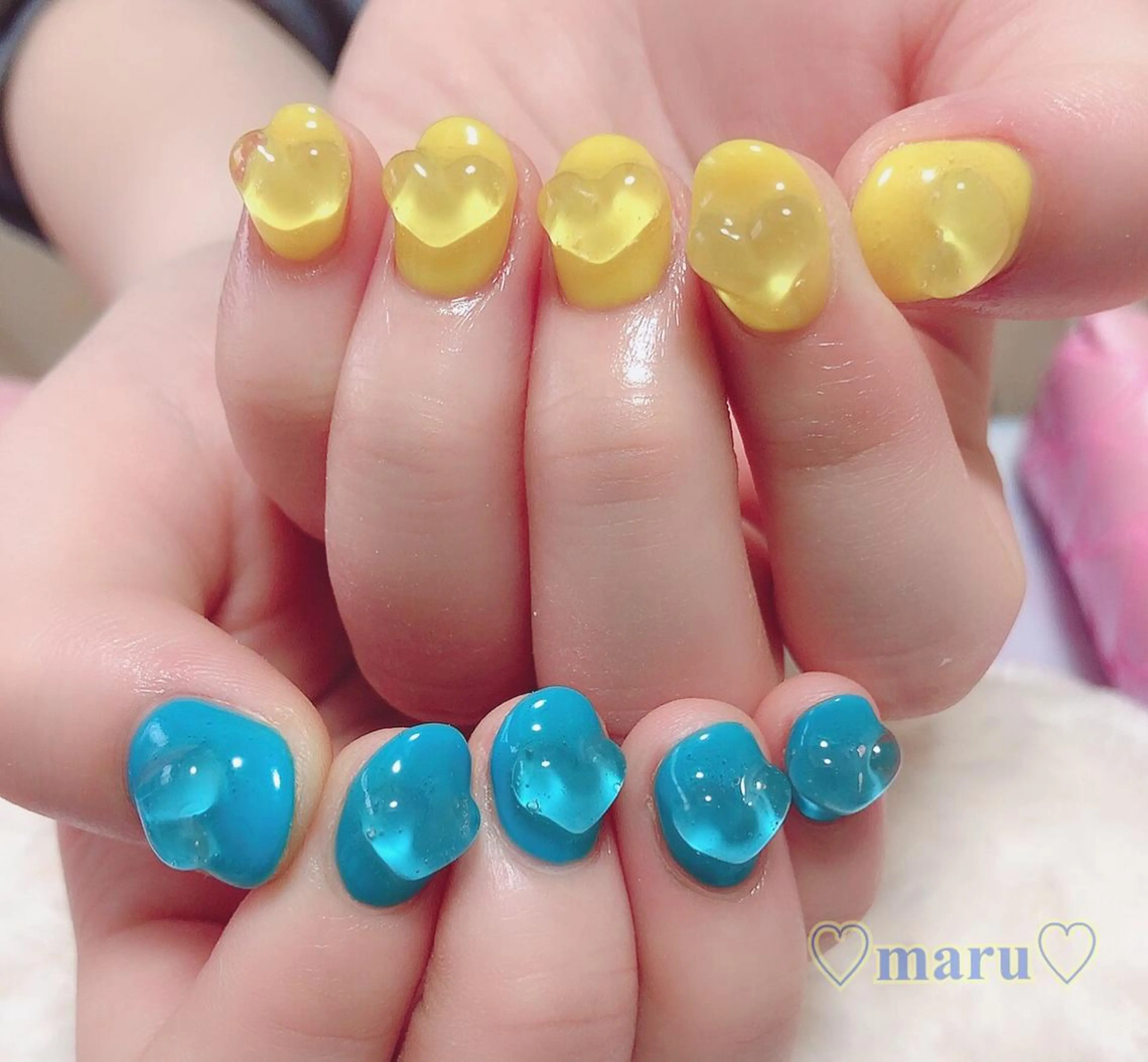 ネイル クリアネイル ハート ハンドネイル フットネイル まるみ ♡のネイルデザイン