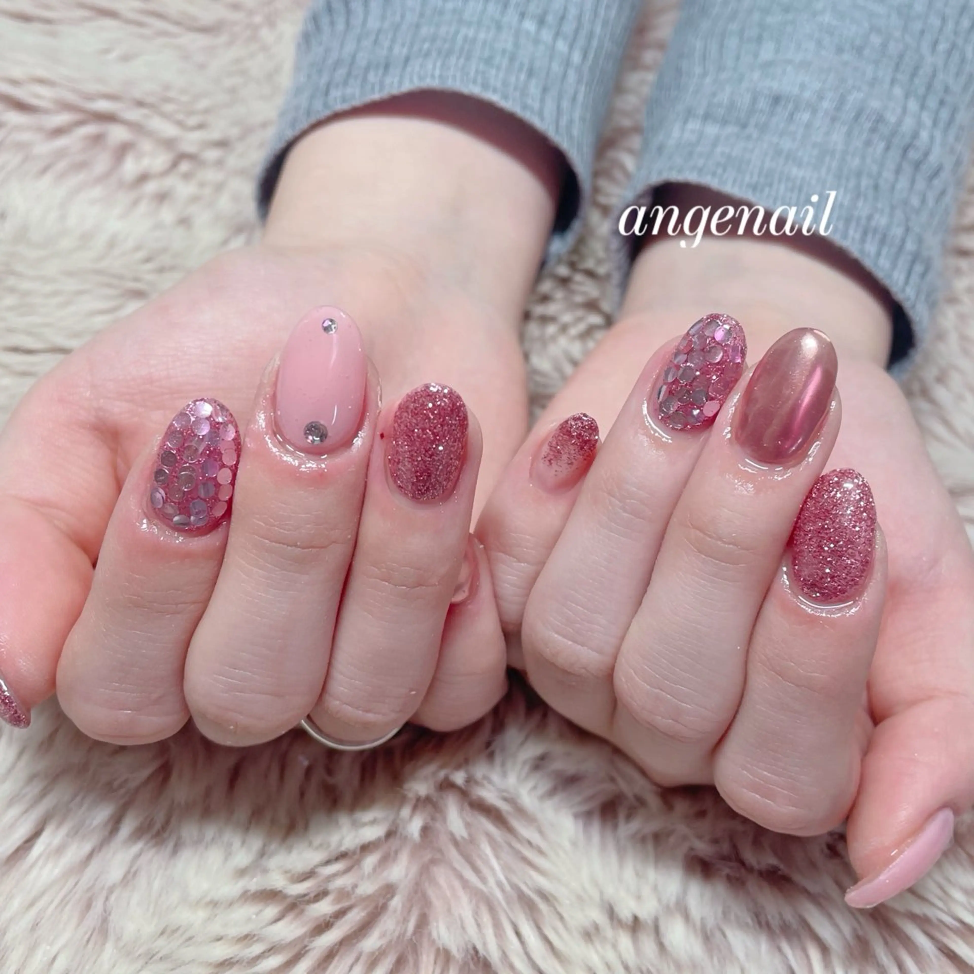 ネイル ハンドネイル オーナーネイリスト MAKIのネイルデザイン