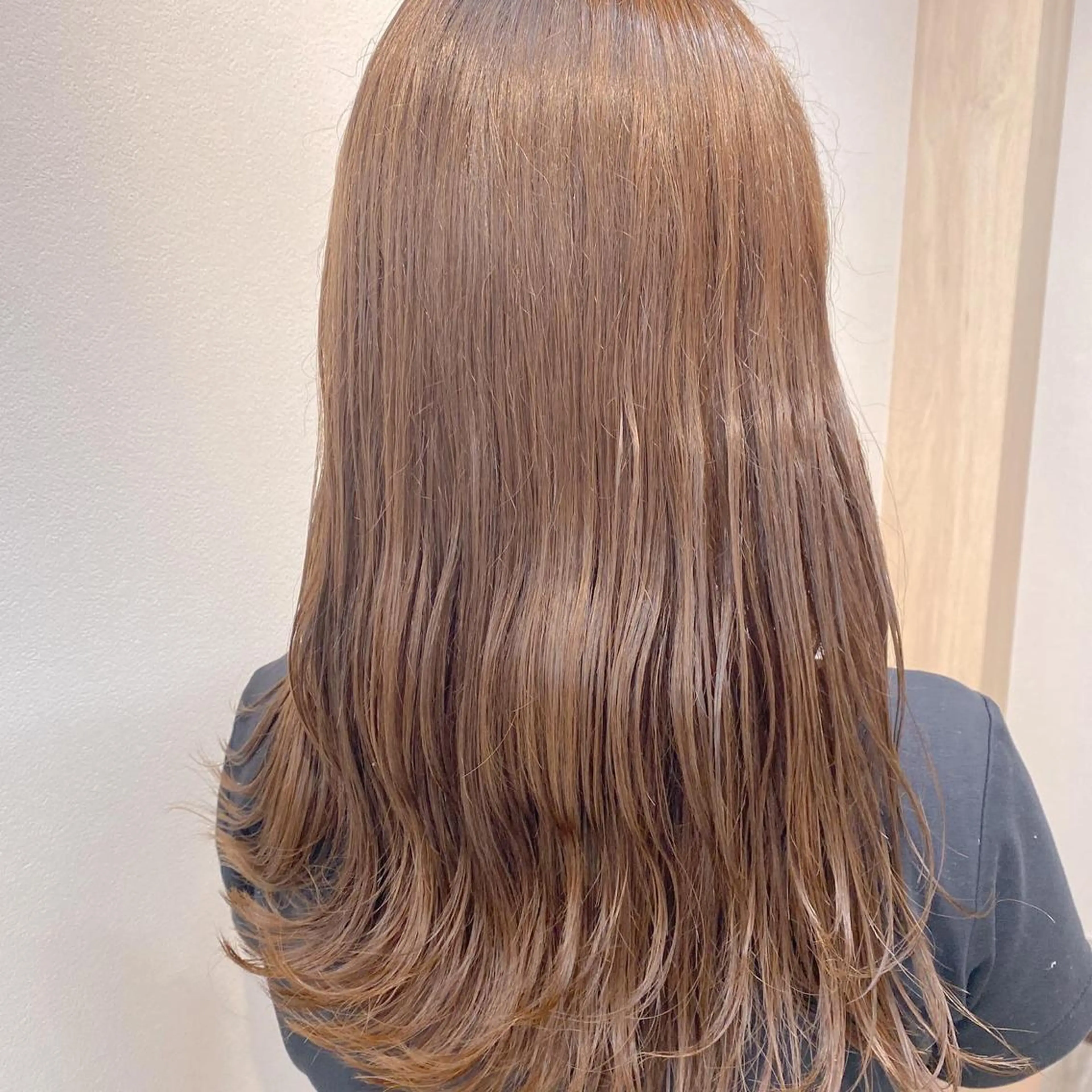 ロング カラー ベージュカラー イルミナカラー トリートメント カット ヘアカラー トリートメント ヘッドスパ 木原良 (キハラ リョウ)のヘアスタイル