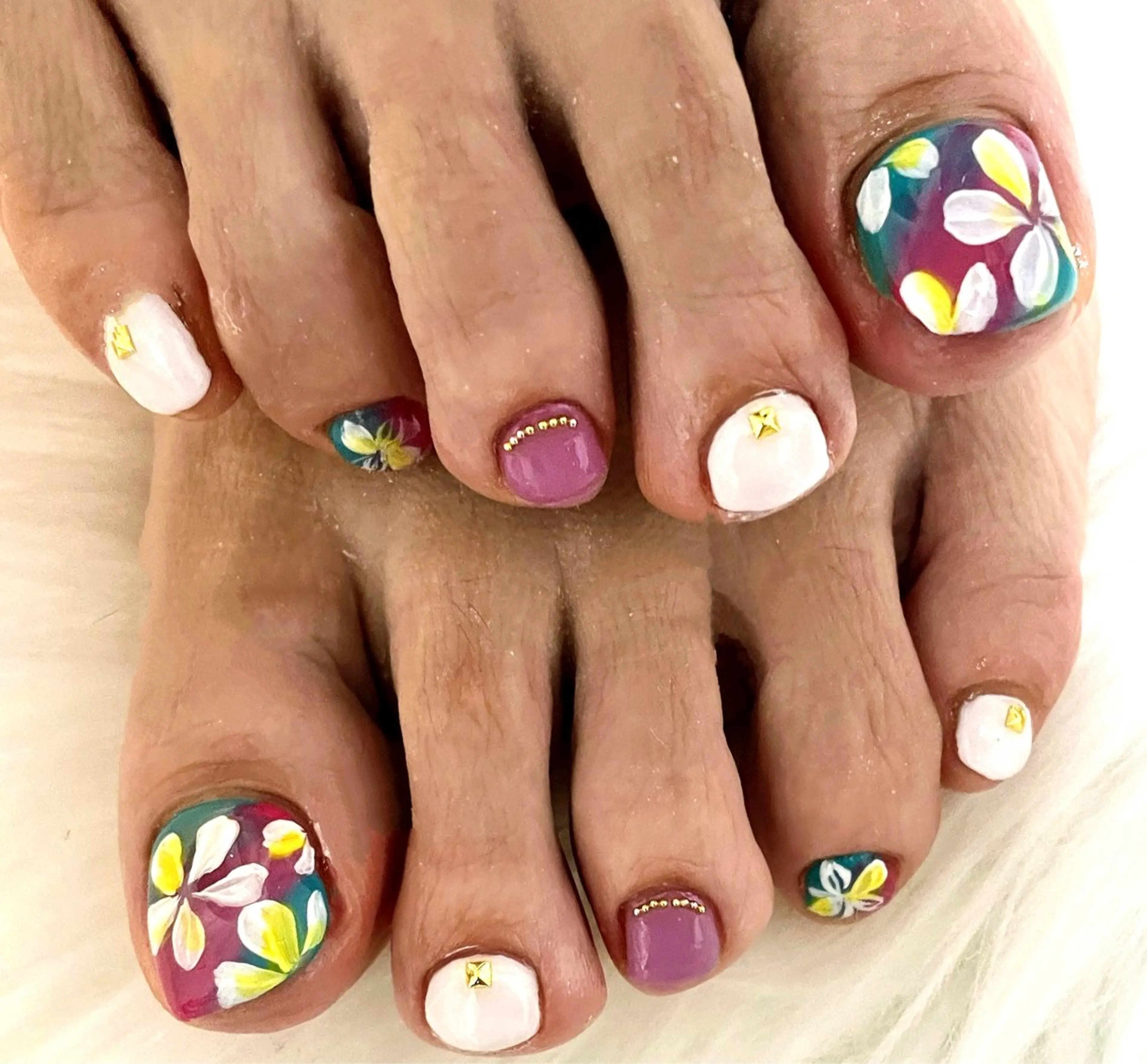 ネイル フットネイル nail salon HIRUKANAのネイルデザイン