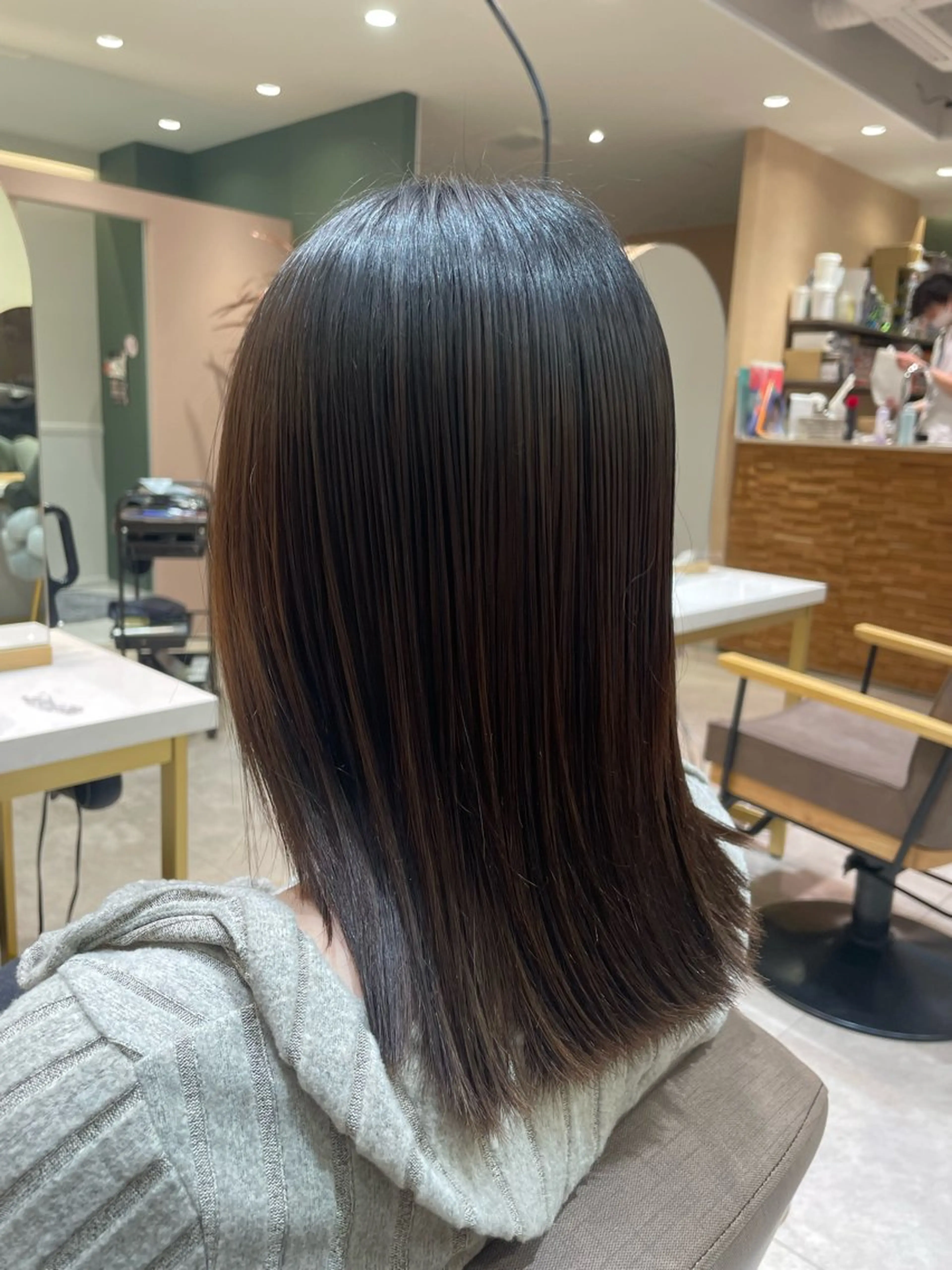 ミディアム 縮毛矯正 トリートメント blanc hair eyelash所属・髪質改善 BlancHairのヘアスタイル