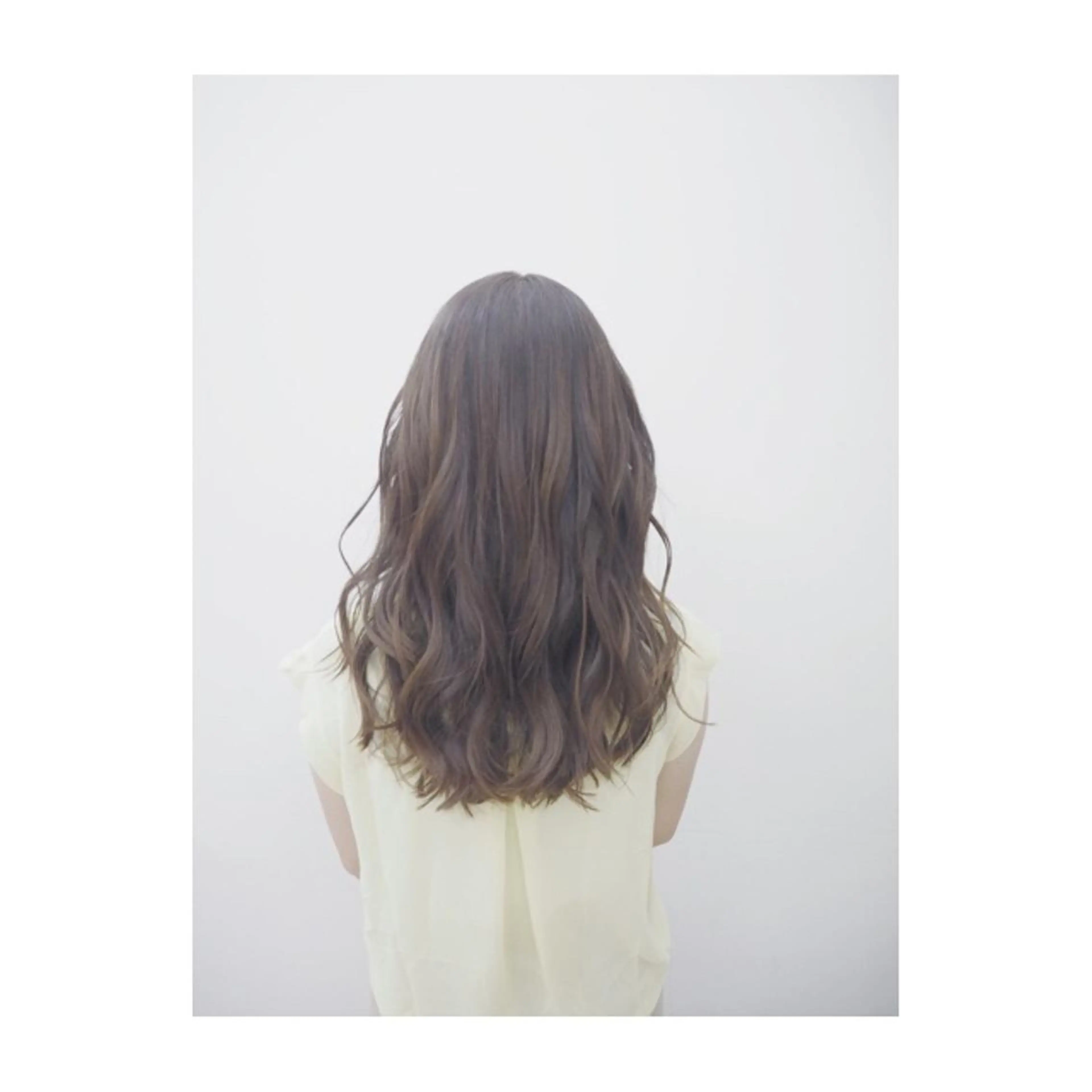 セミロング カラー 永岡 鉄平のヘアスタイル