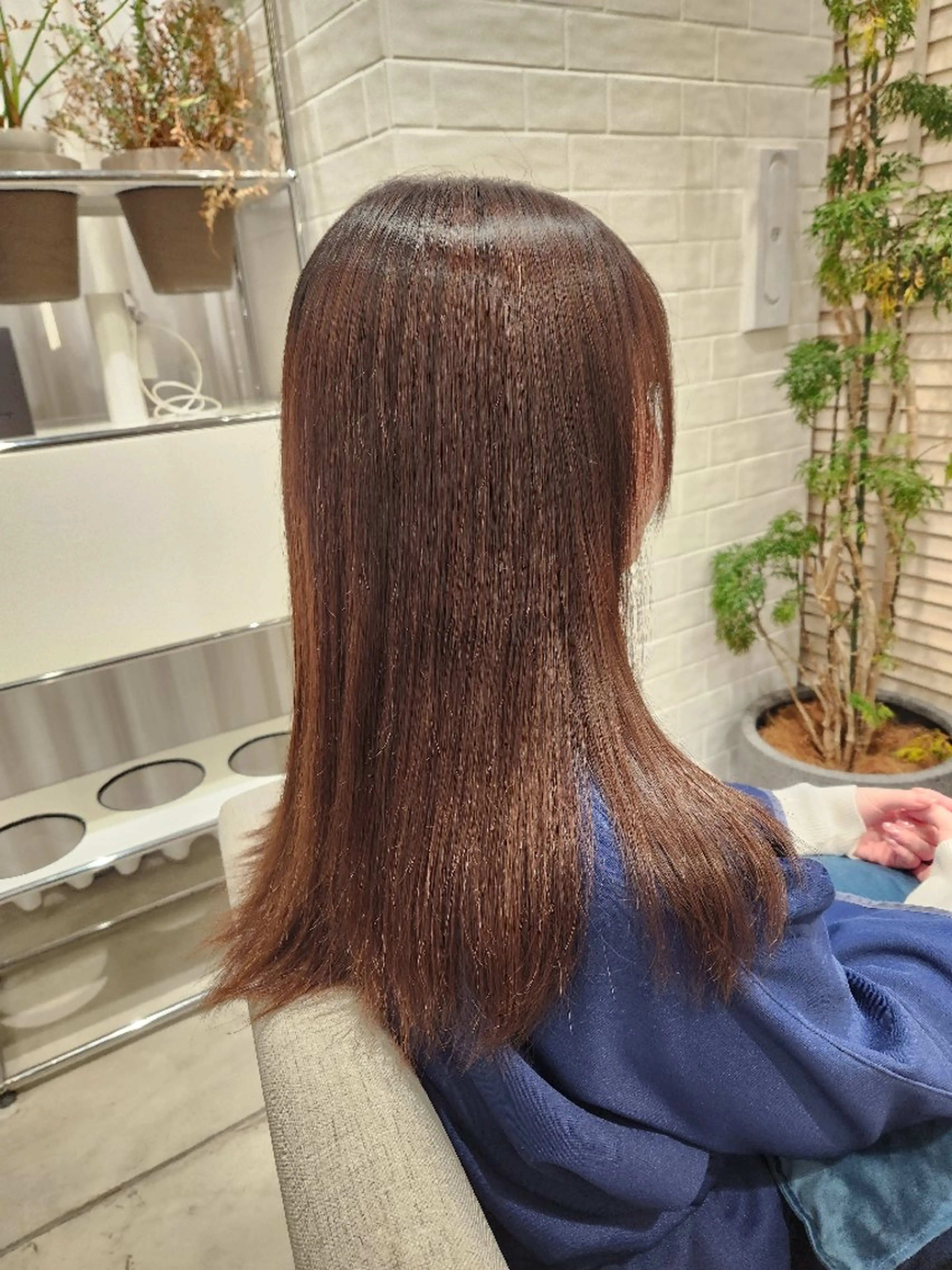 セミロング 💜艶髪カラー💜 🎶富川美希🎶のヘアスタイル