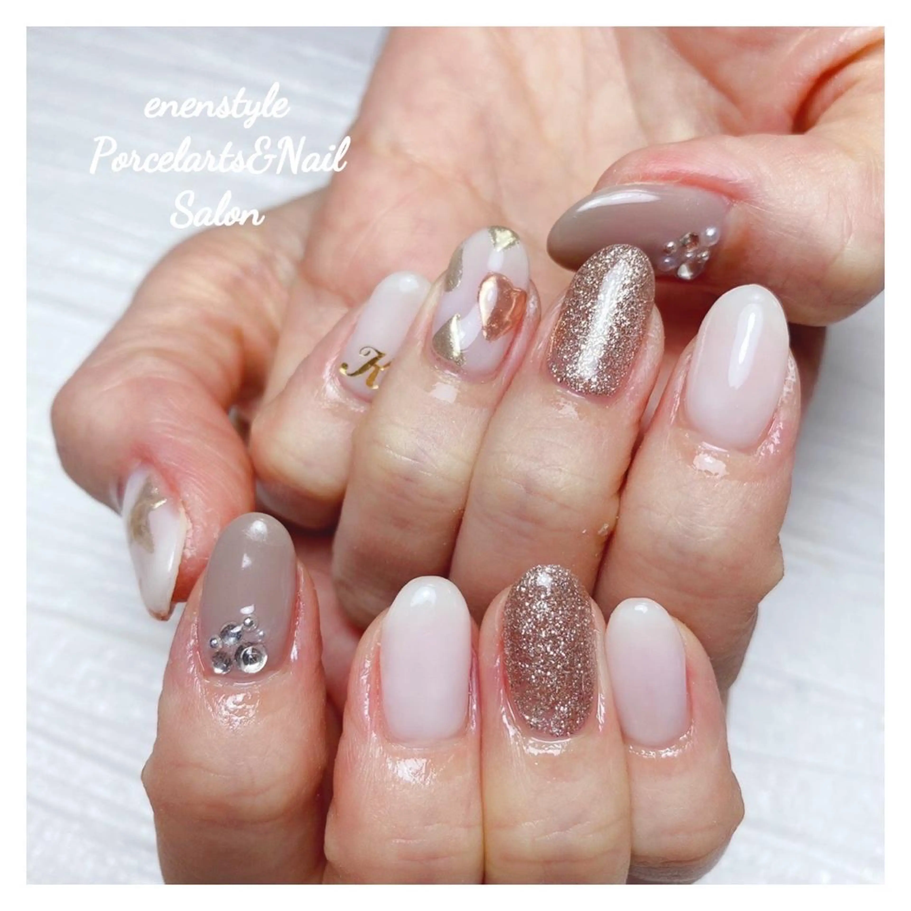 ミディアム ネイル 👑enen style👑のネイルデザイン