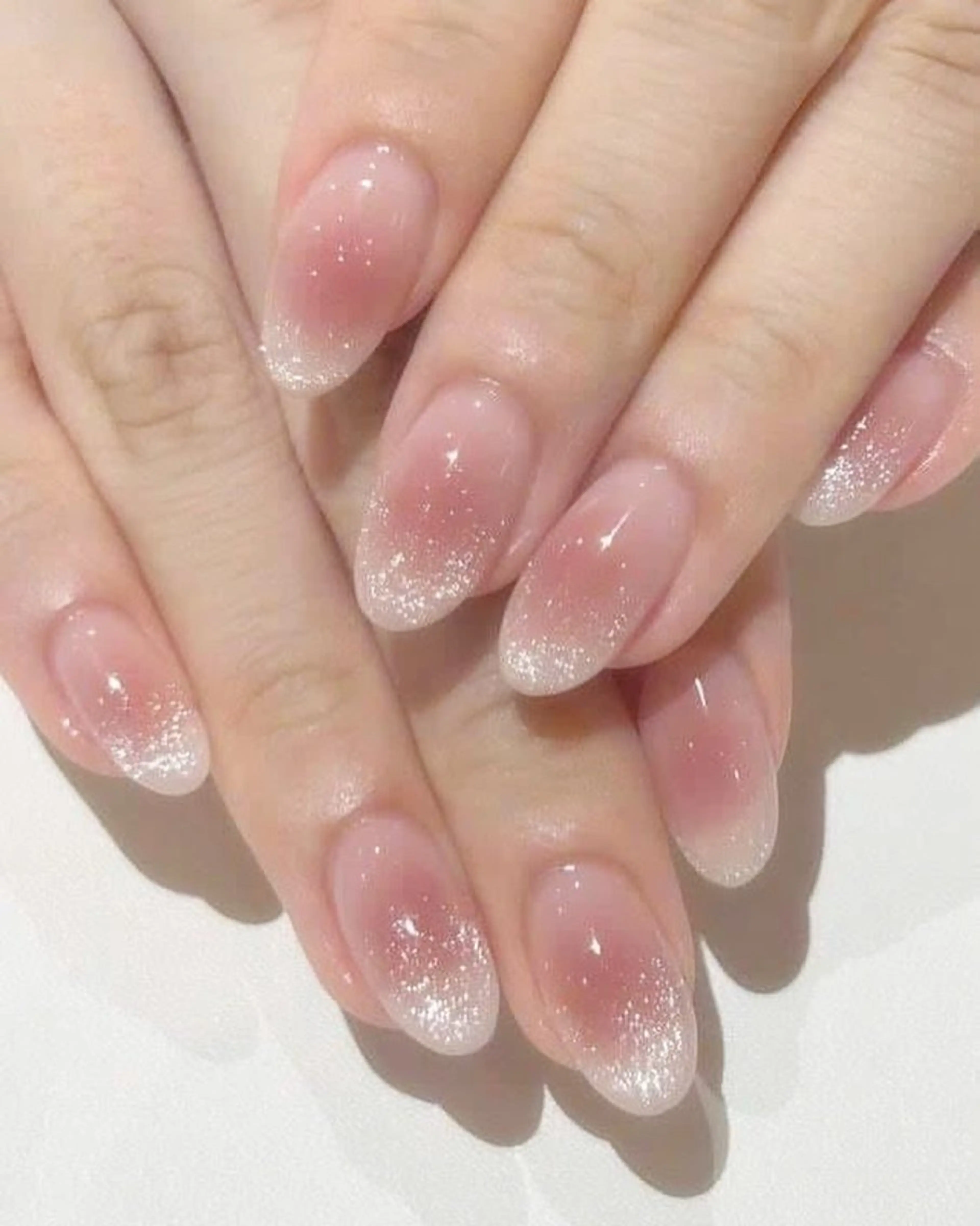 ネイル フットネイル ジェルネイル 韓国ネイル マグネットネイル 持ち込み ハンドネイル Akiko ネイルサロン所属・AKIKO ネイルサロンのネイルデザイン