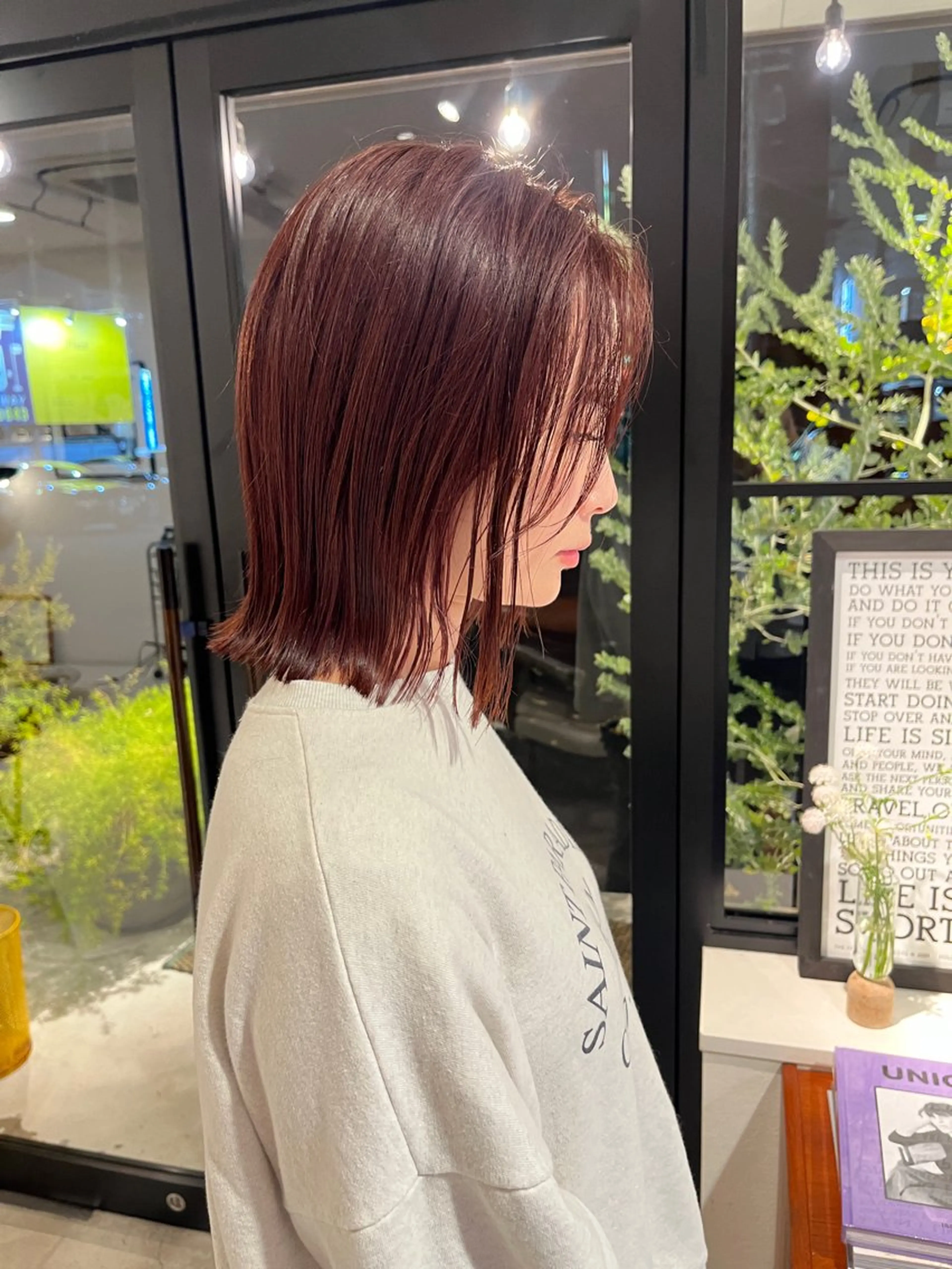 ミディアム カラー 和泉市フルール 古賀　薫のヘアスタイル