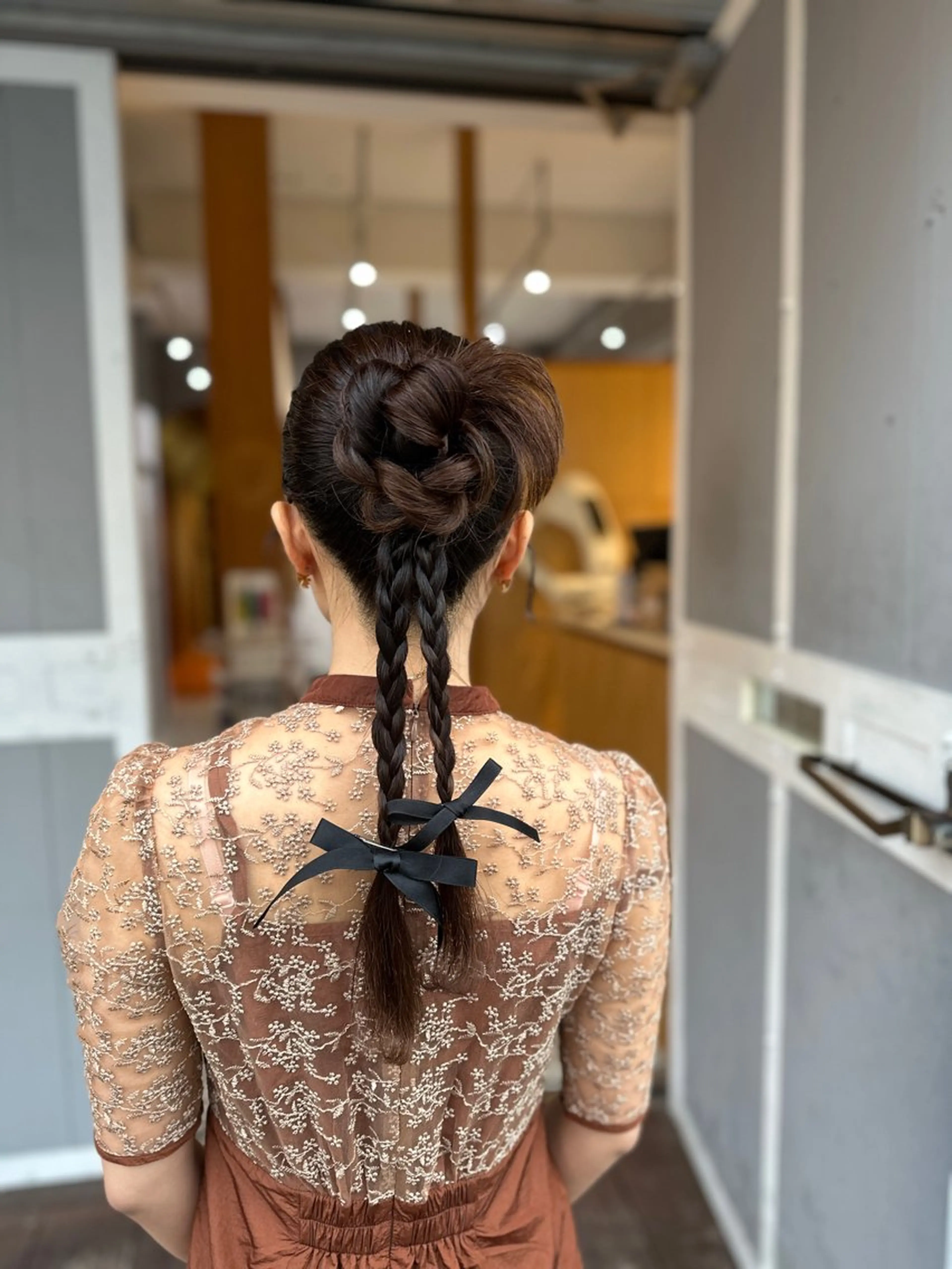 ミディアム ヘアセット miloc MOMOKAのヘアスタイル