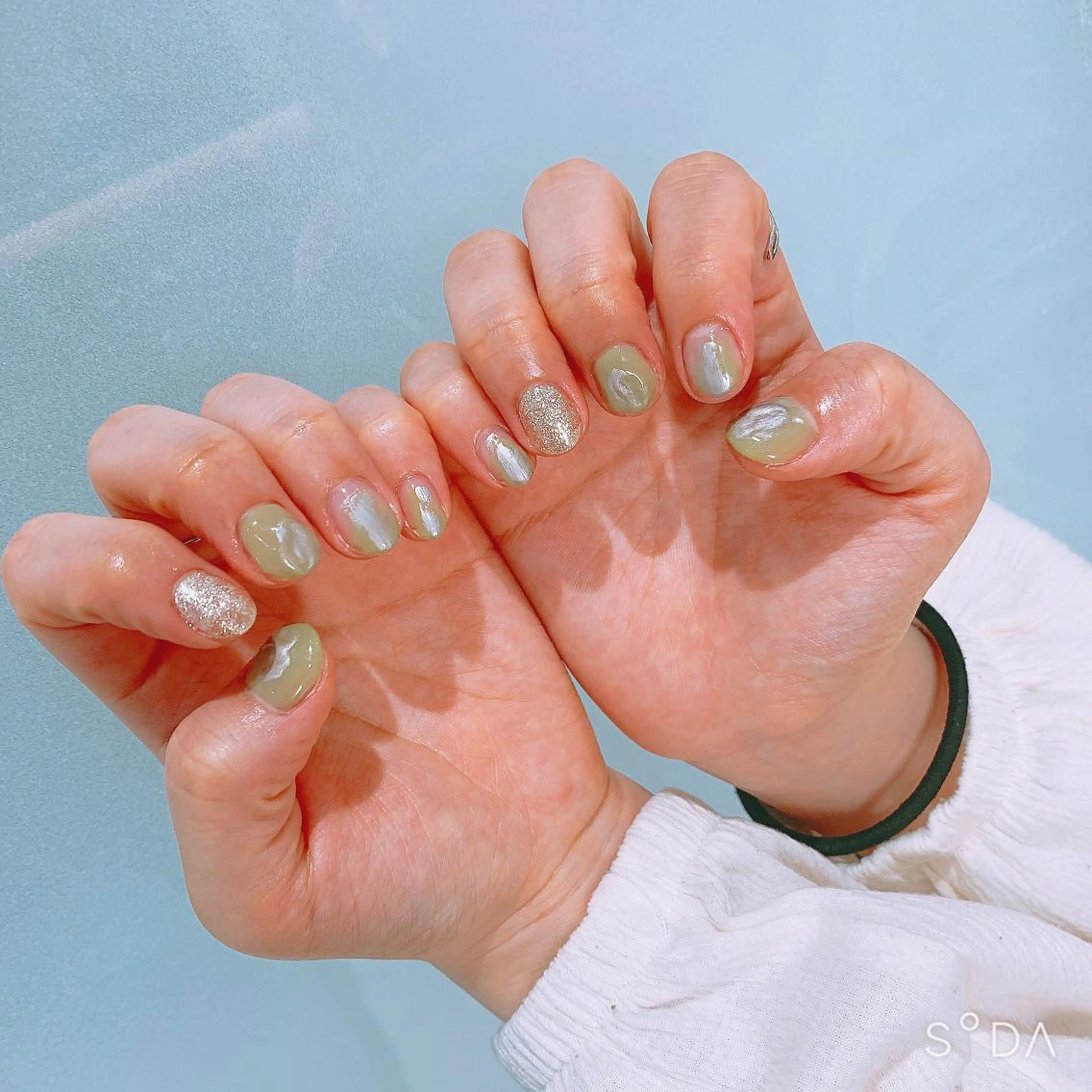 ネイル ピスタチオネイル Rena colore'のネイルデザイン