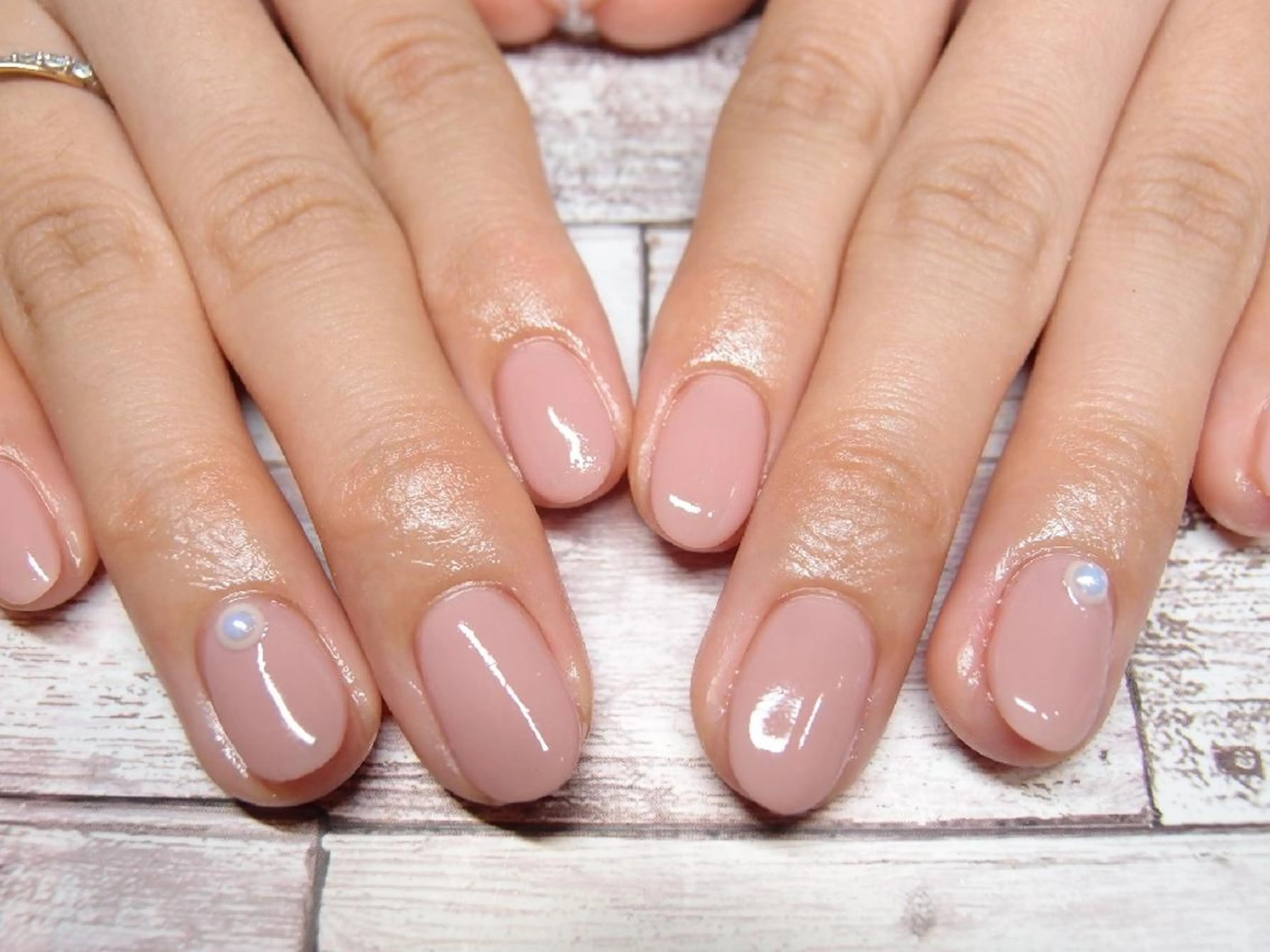 ネイル ワンカラーネイル ConneQt所属・ETHOSENSE. kimikaのネイルデザイン