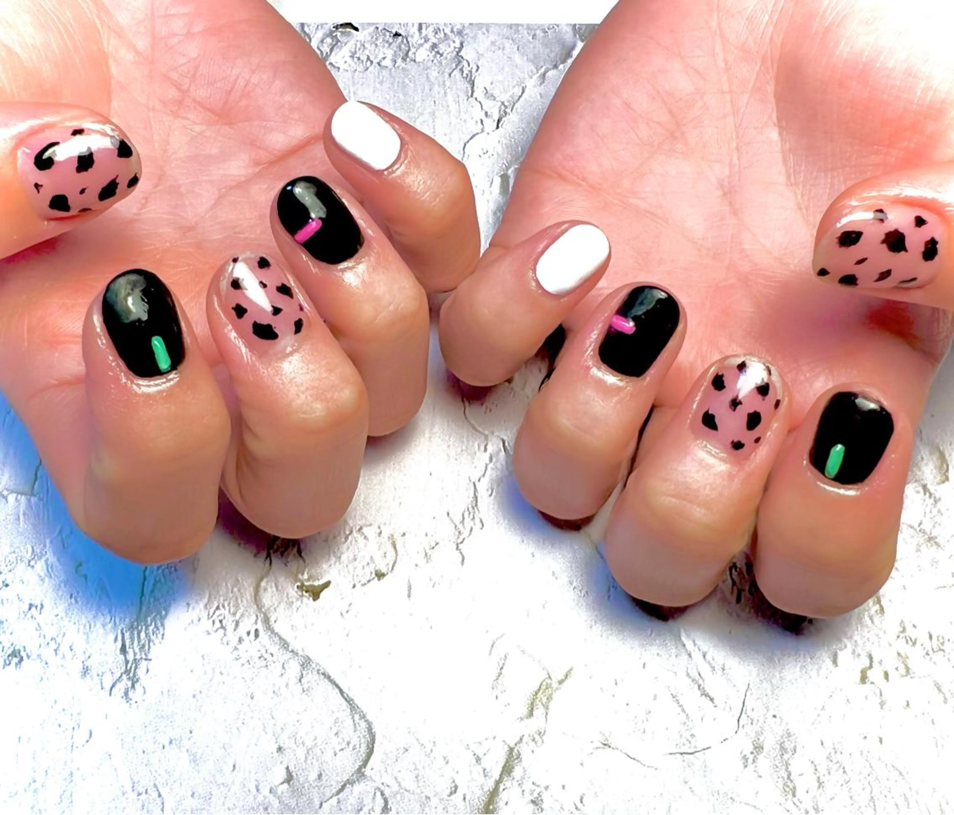 ネイル nailroom leaのネイルデザイン