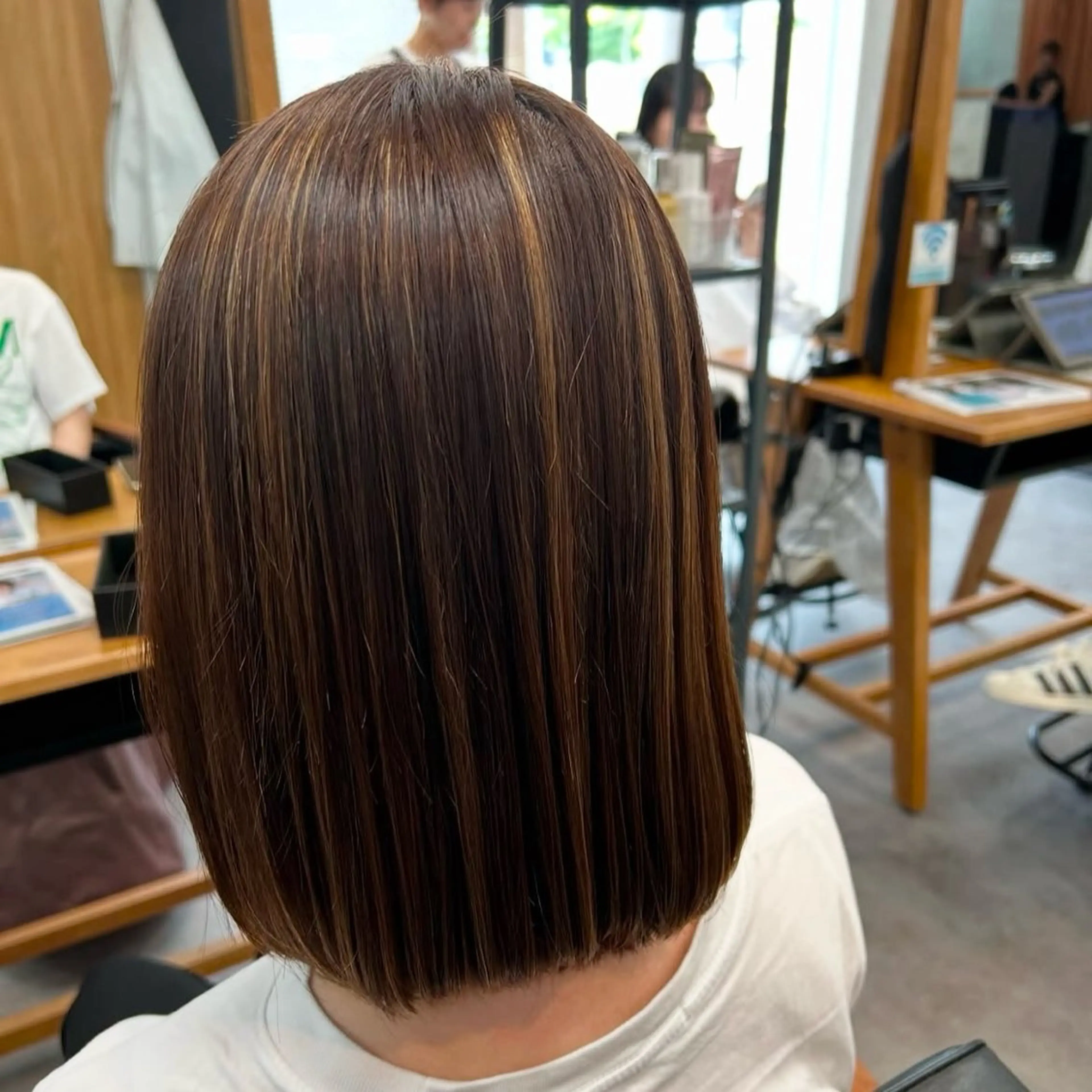 ショート ボブ カット A BY WHO(エーバイフー)江坂店所属・荻野 晴香のヘアスタイル