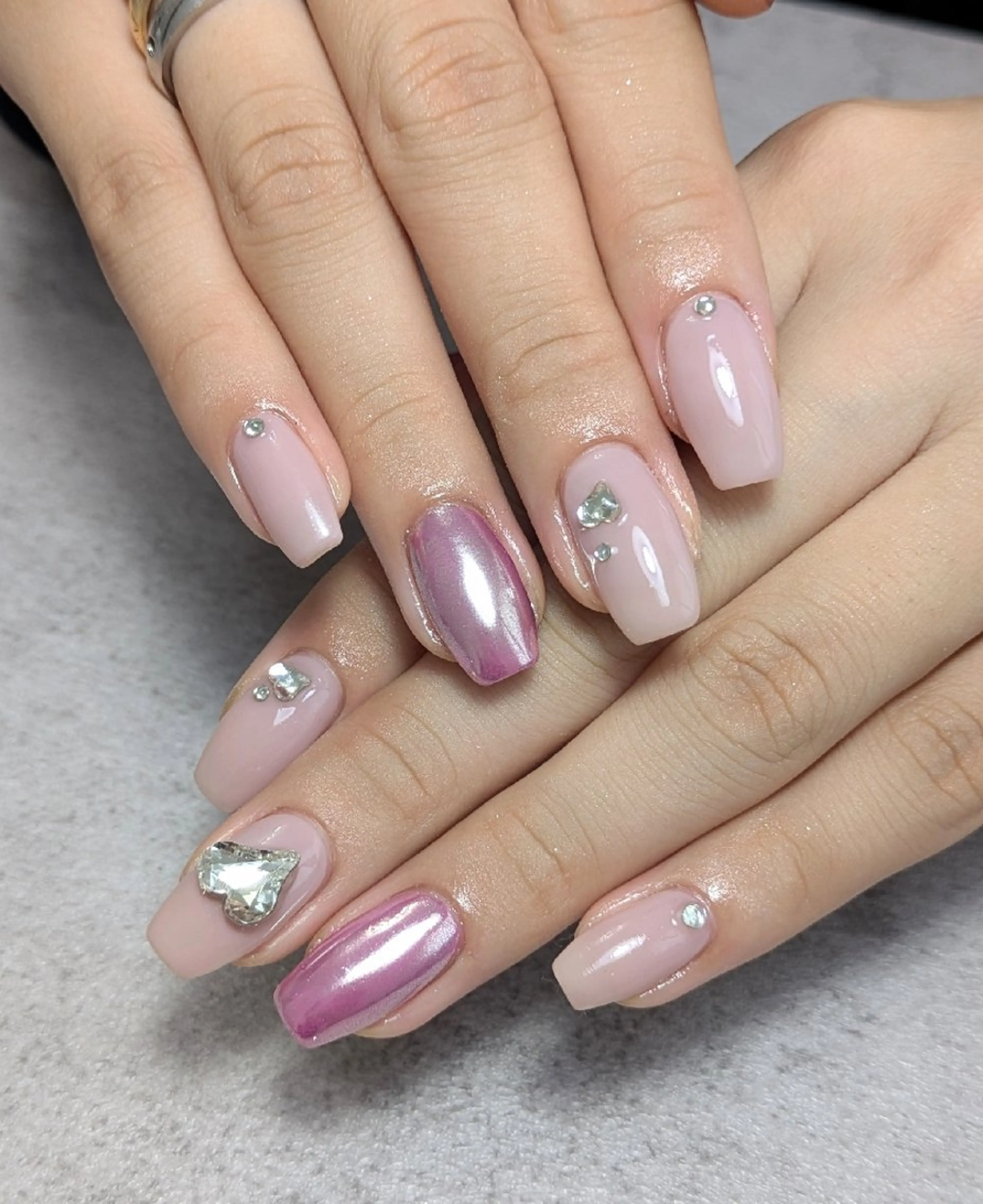 ネイル émU. nailのネイルデザイン