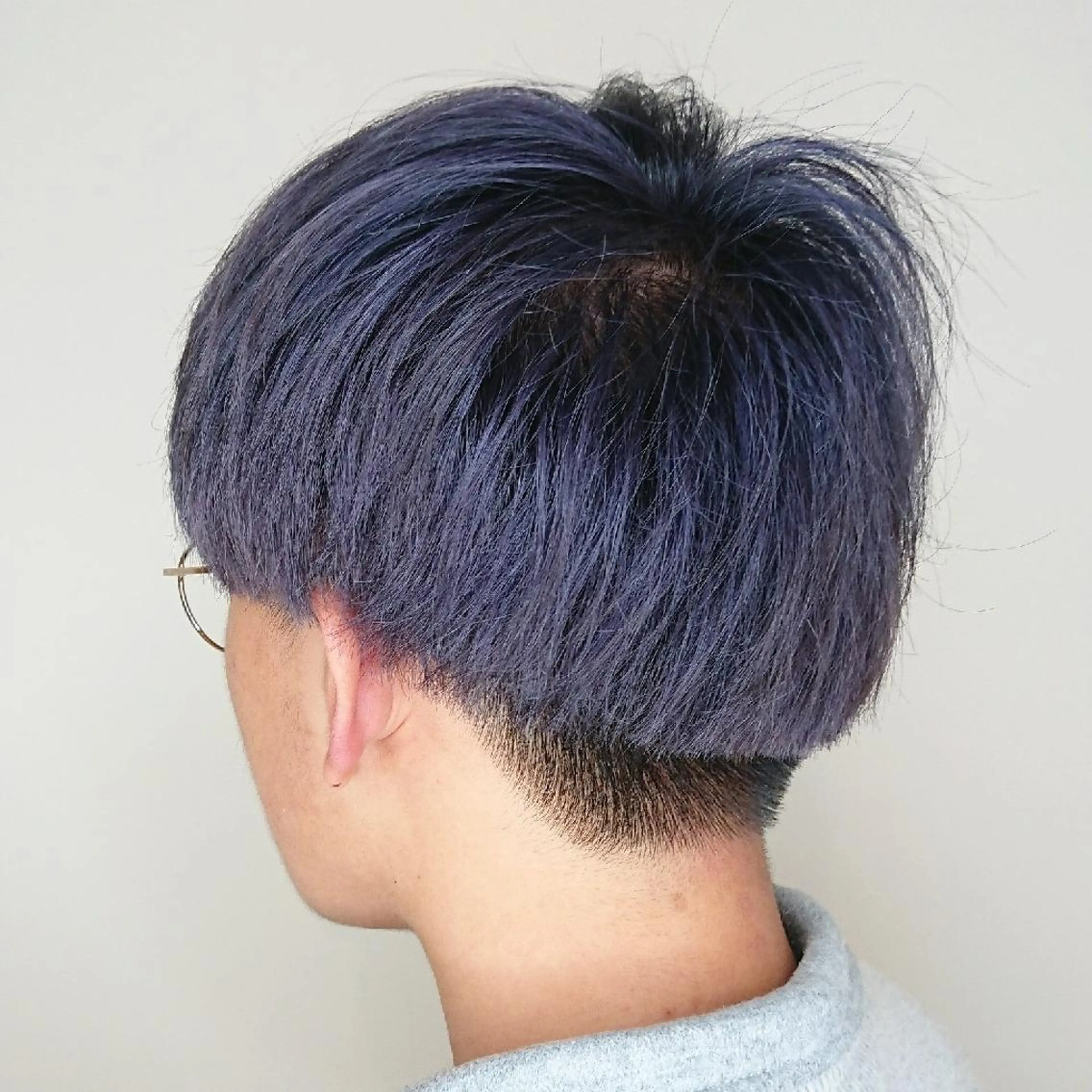 メンズ カラー アップバング メンズブリーチ マッシュ メンズパーマ ブリーチ ブリーチ/ヘアケア/ 艶髪/イギチハルのヘアスタイル