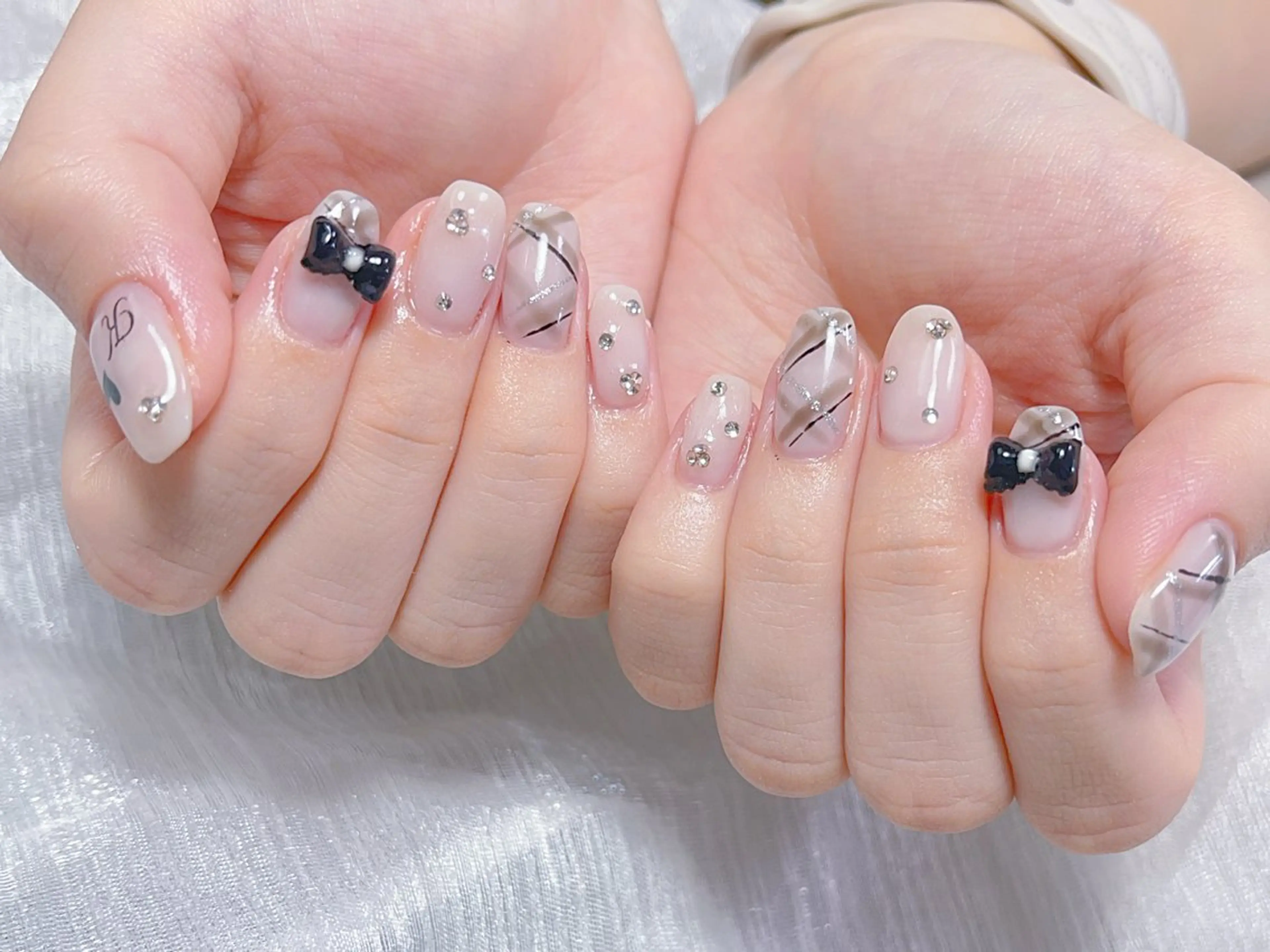 ネイル 🎀ネイルサロン エクラYUI🎀のネイルデザイン