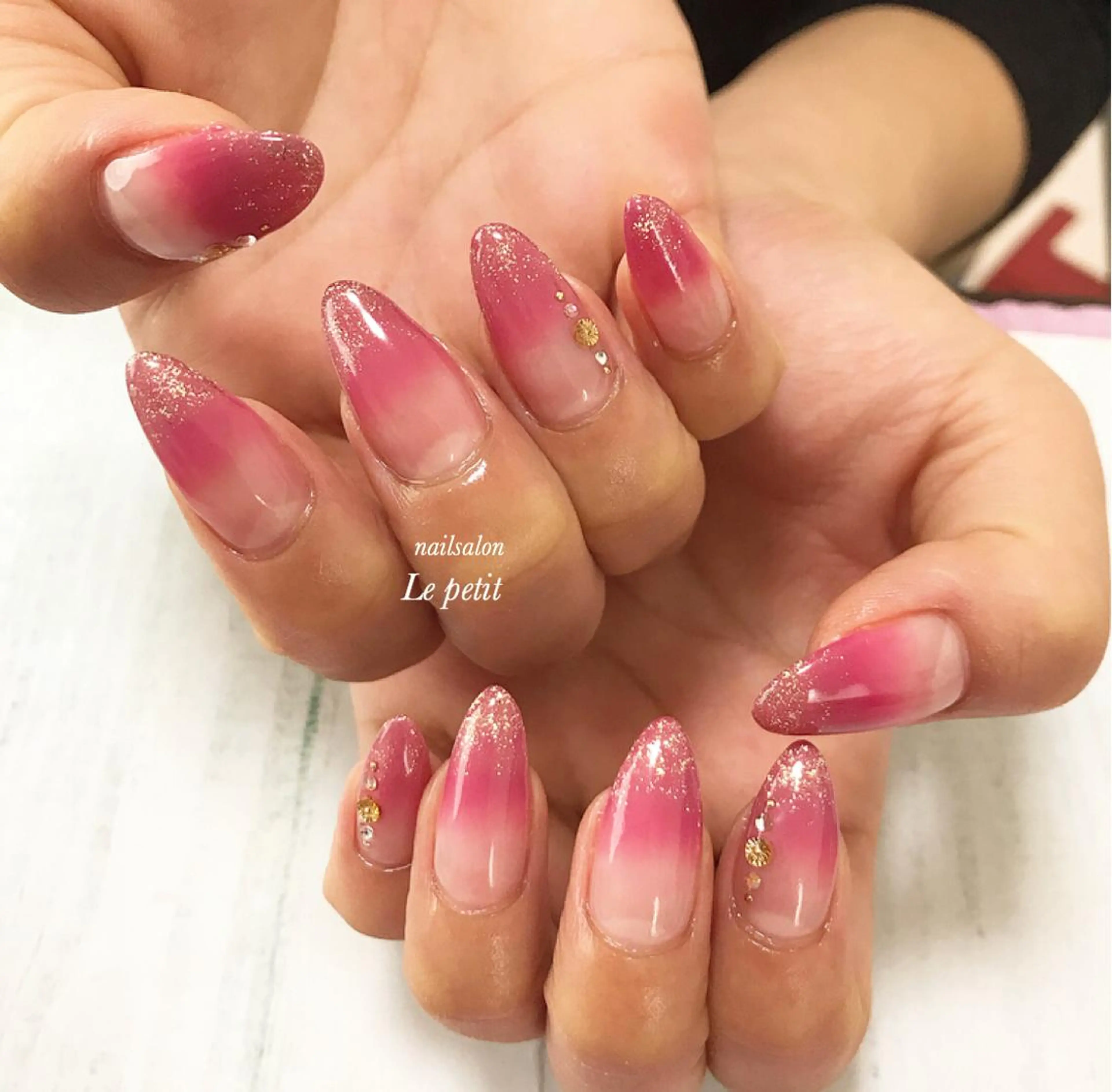 ネイル 石野 広佳のネイルデザイン