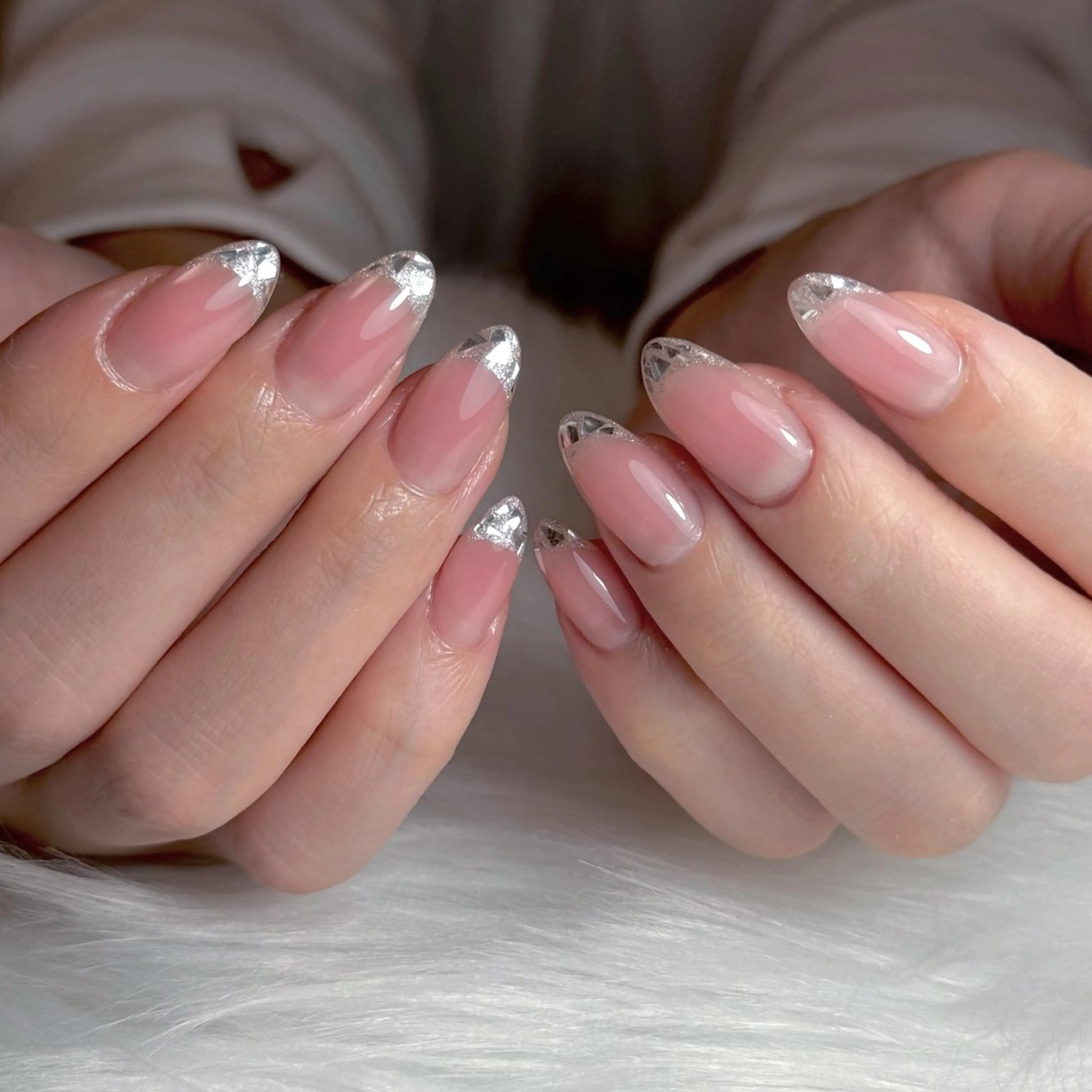 ネイル チークネイル フレンチネイル ガラスフレンチ ワンホンネイル nailsalon ChuColaのネイルデザイン