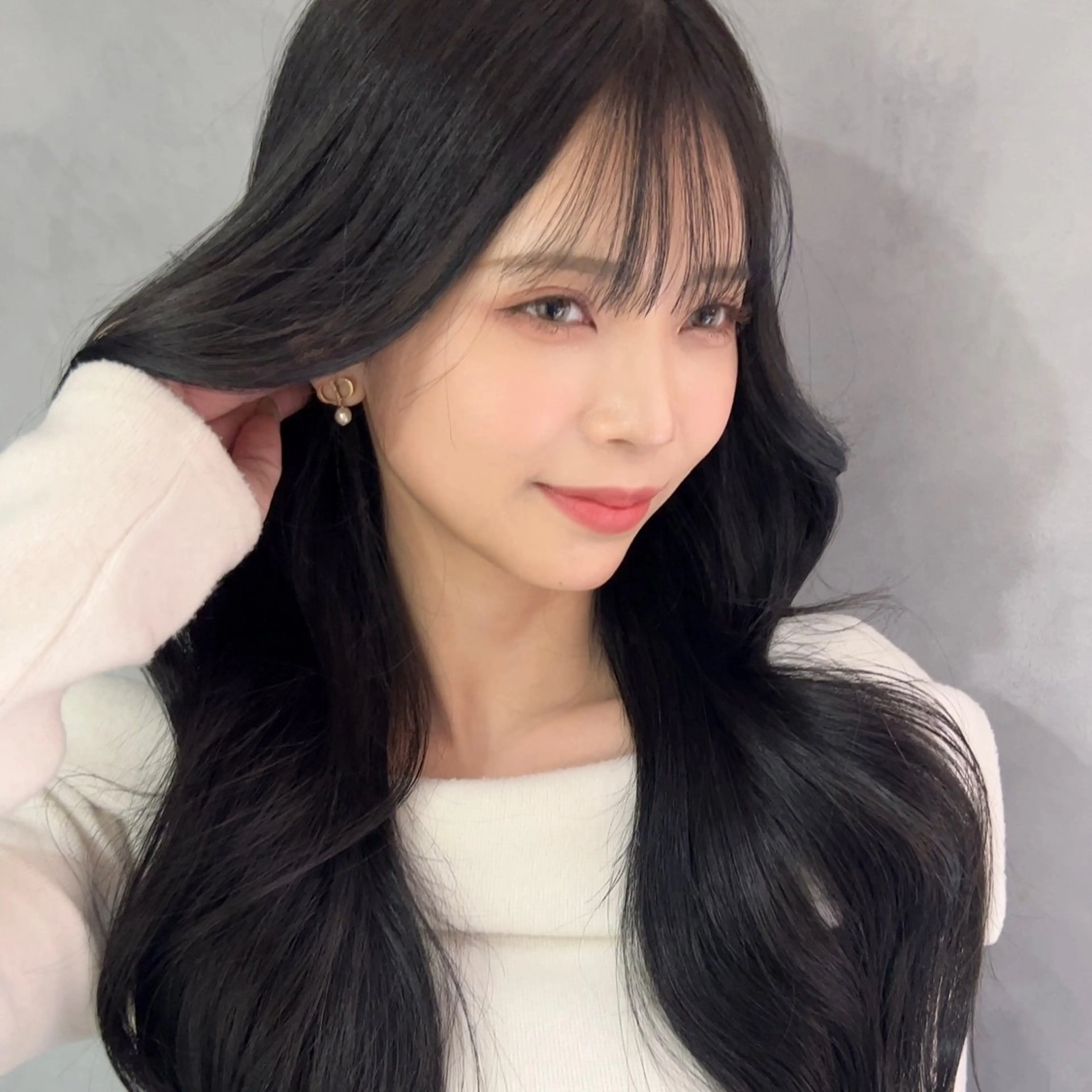 ロング 韓国風ヘア 石山 洸平のヘアスタイル