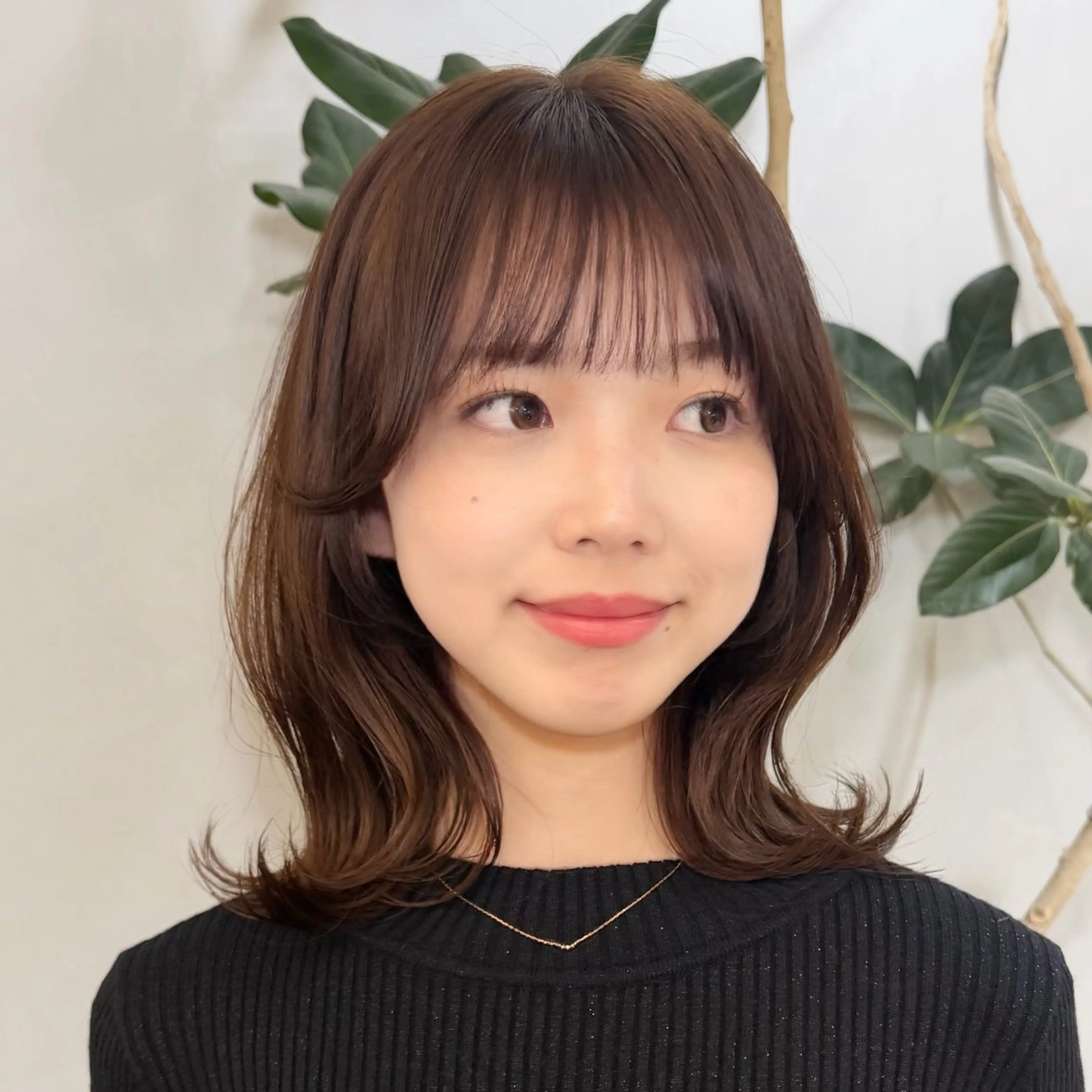 ミディアム カラー SAKI 新宿のヘアスタイル