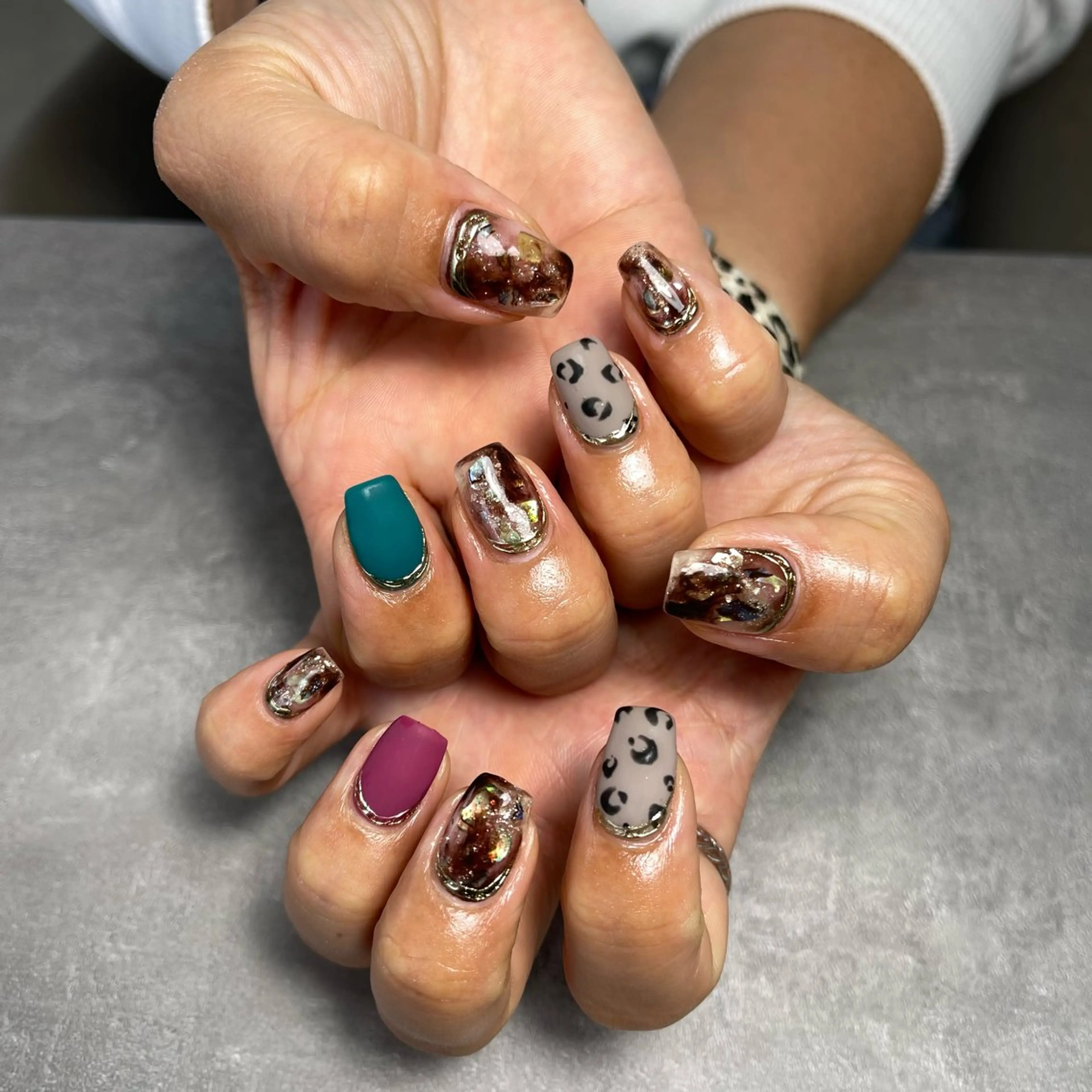 〈ジェル〉持ち込みデザイン！¥6.500~他店ジェルオフ¥1.000/他店スカルプオフ¥2.000の写真