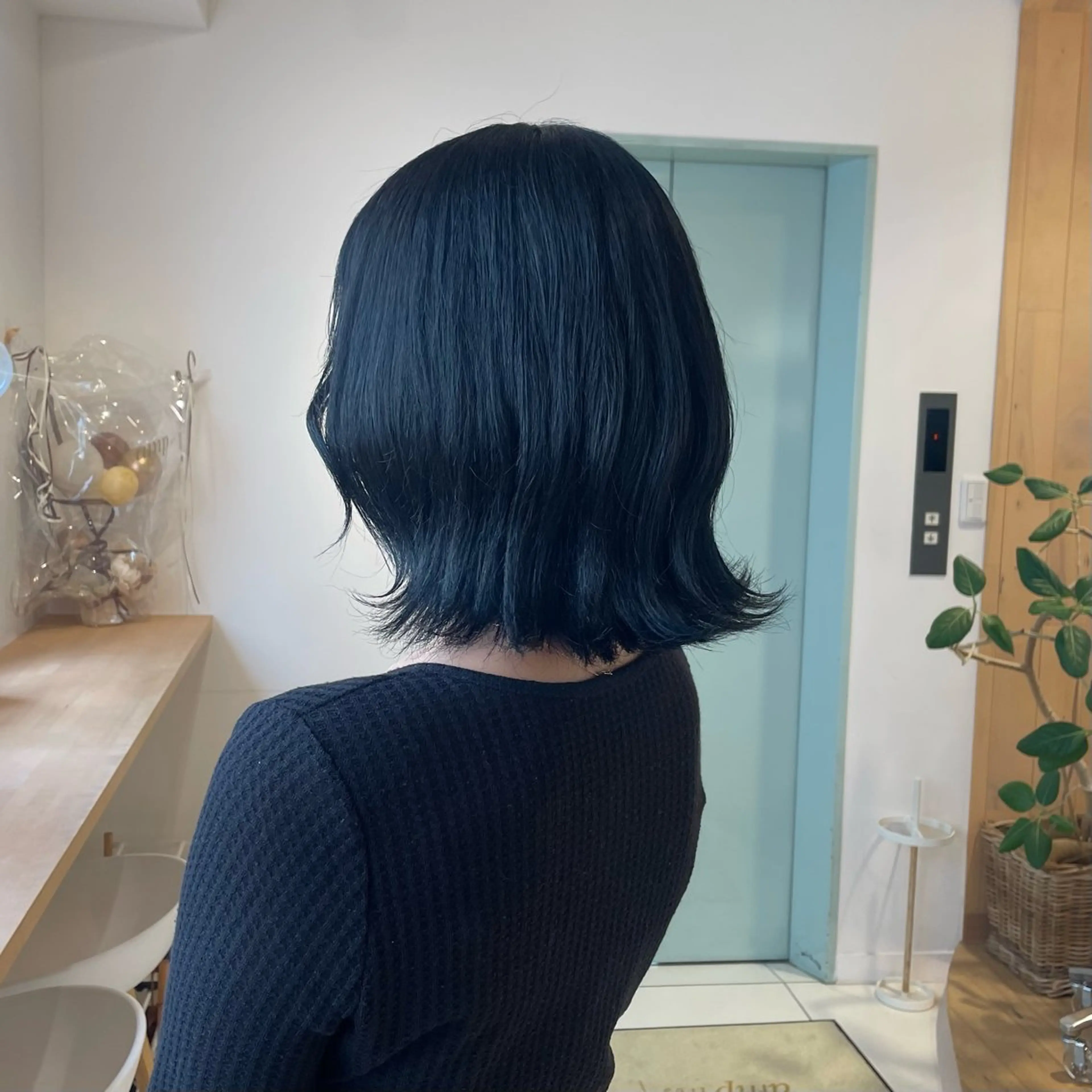 ミディアム カラー 田口 花葉のヘアスタイル