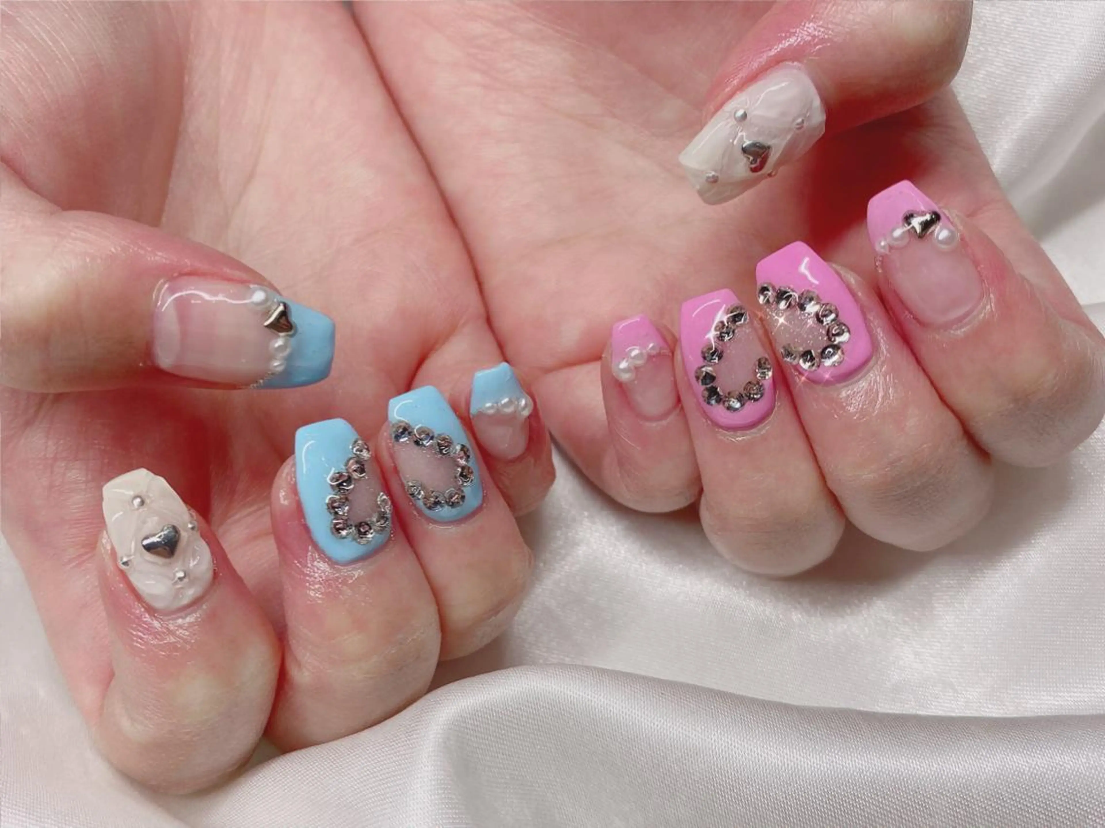 ネイル BLITZ Nail 岩田💅🏻✨のネイルデザイン