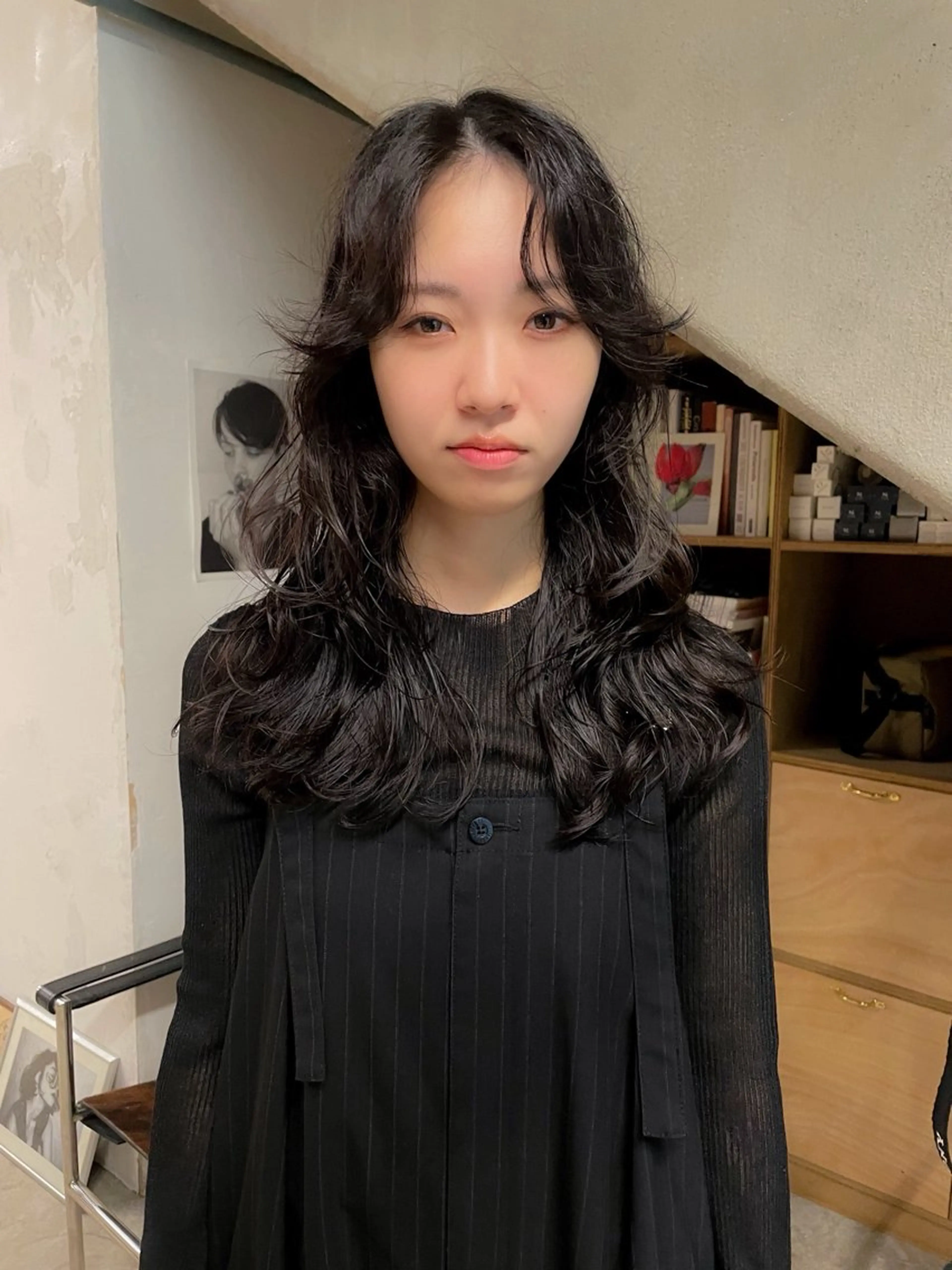 セミロング パーマ パーマ/レイヤー 岩山丈一郎のヘアスタイル