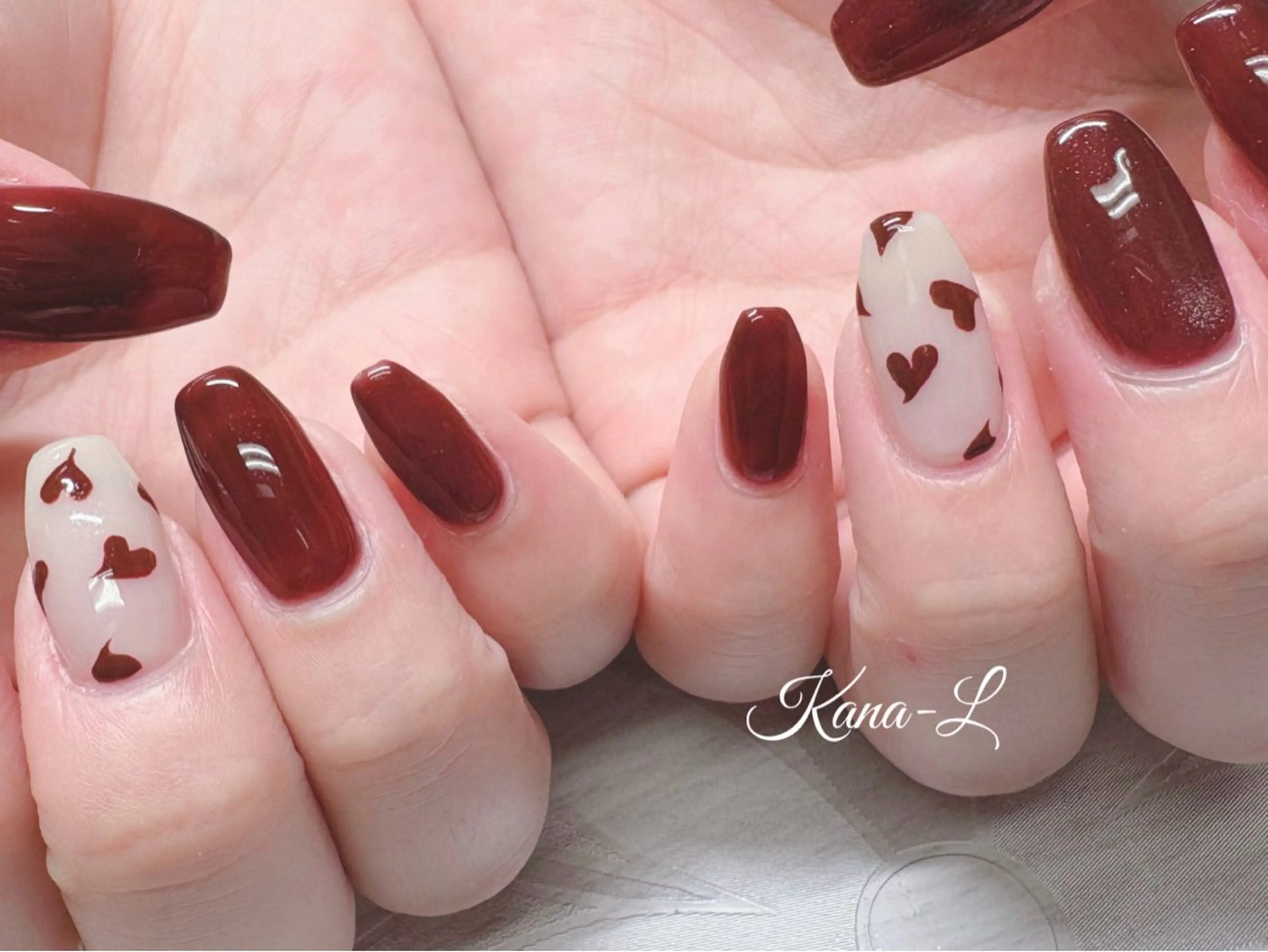 ネイル 芦辺 香奈のネイルデザイン
