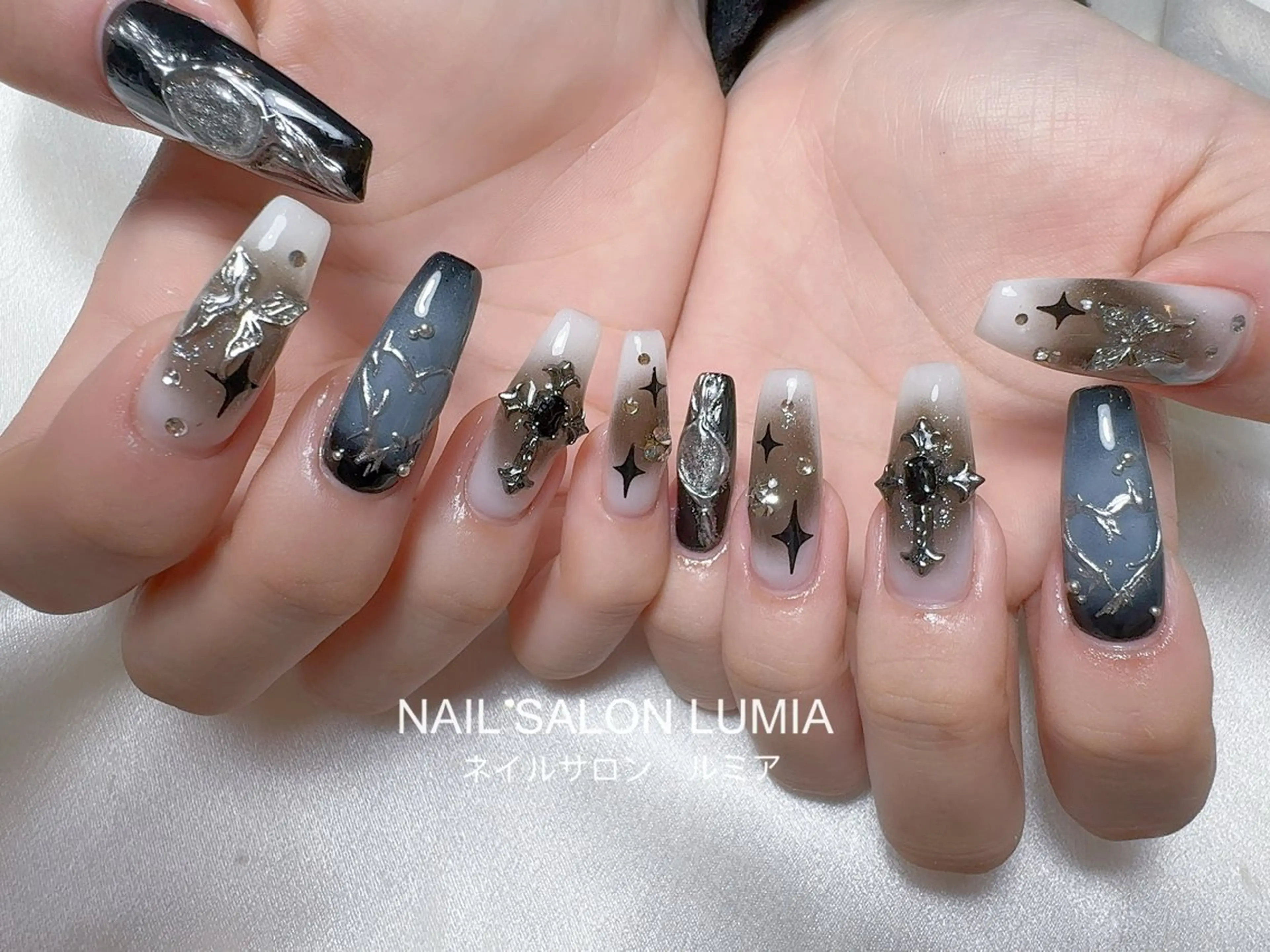 ネイル ハンドネイル ネイルサロン ルミア Lumia 店長のネイルデザイン