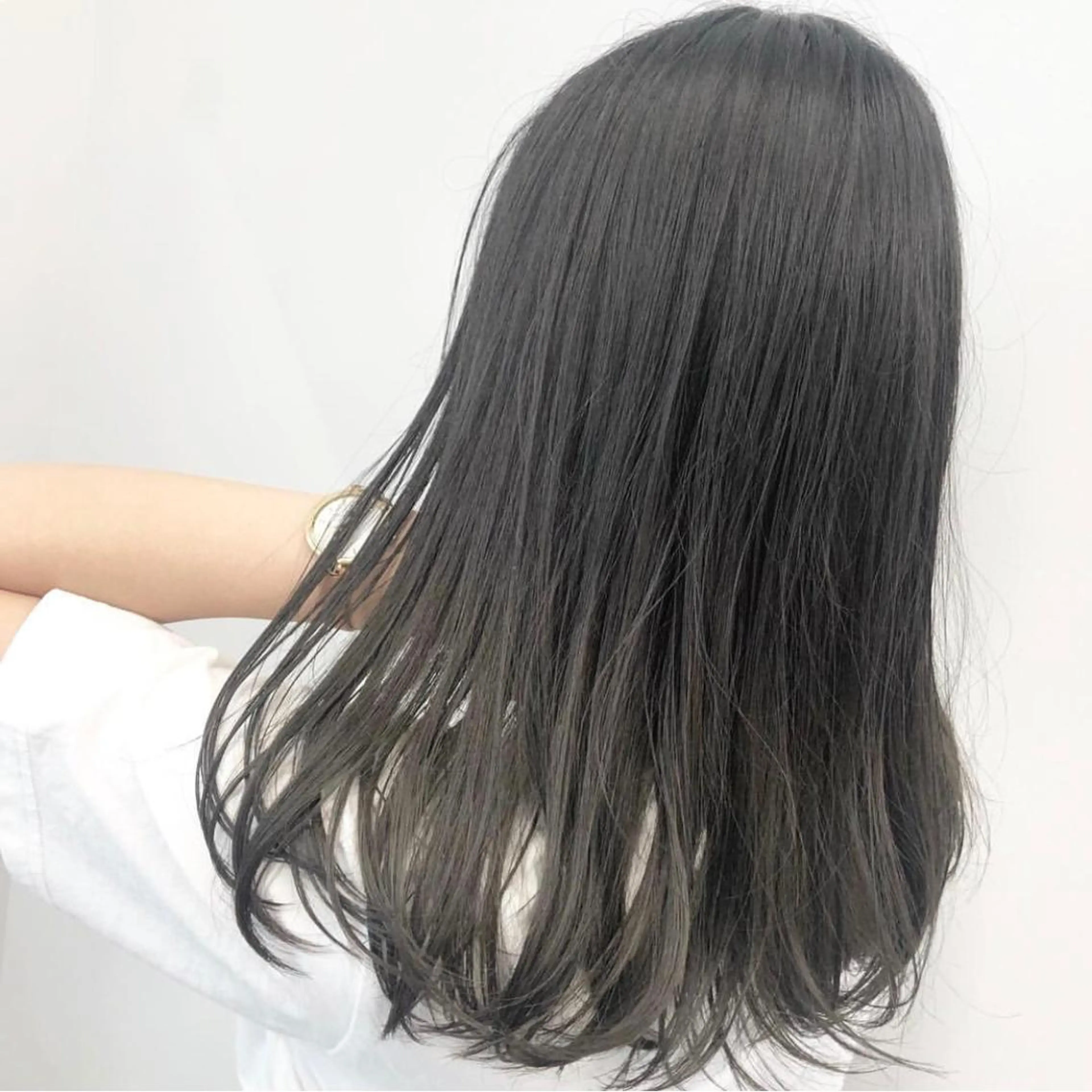 ロング アッシュ 大人艶カラー/ ショートカット　辻岡のヘアスタイル