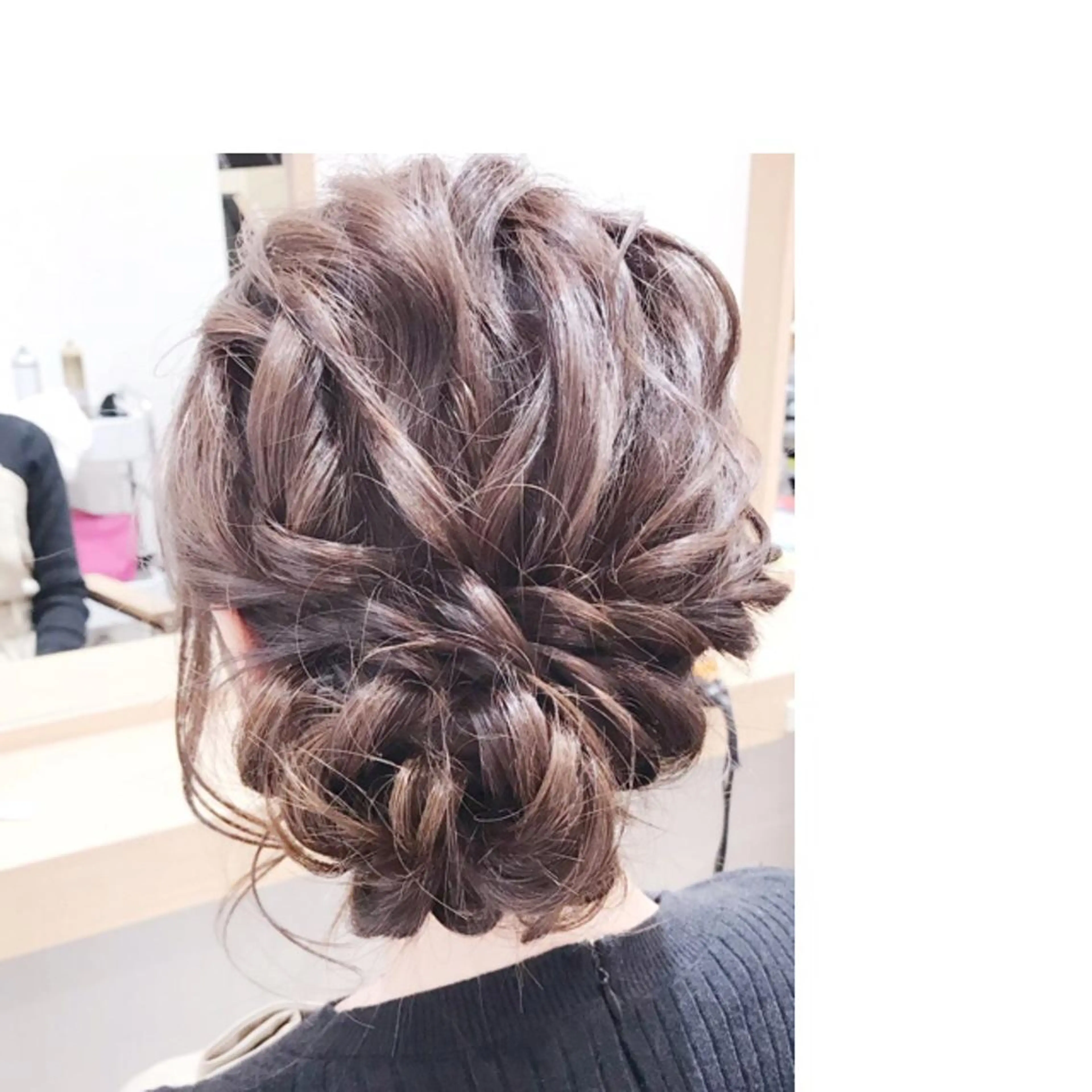 ヘアアレンジ ヘアセット GRANLUSSO 〜グランルッソ駅前店所属・木口 嘉美のヘアスタイル