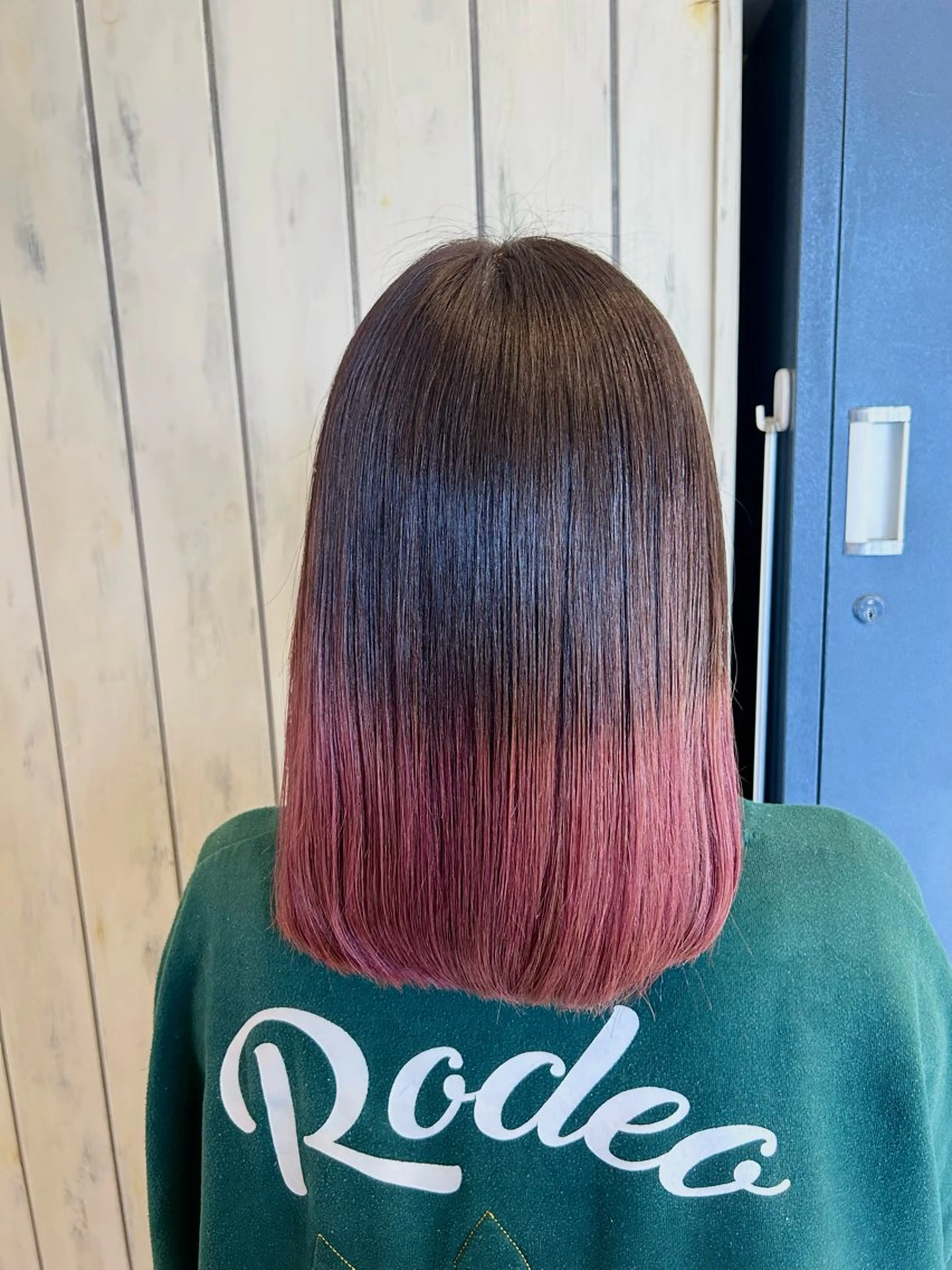 ミディアム ヘアカラー トリートメント 高津 千慧のヘアスタイル