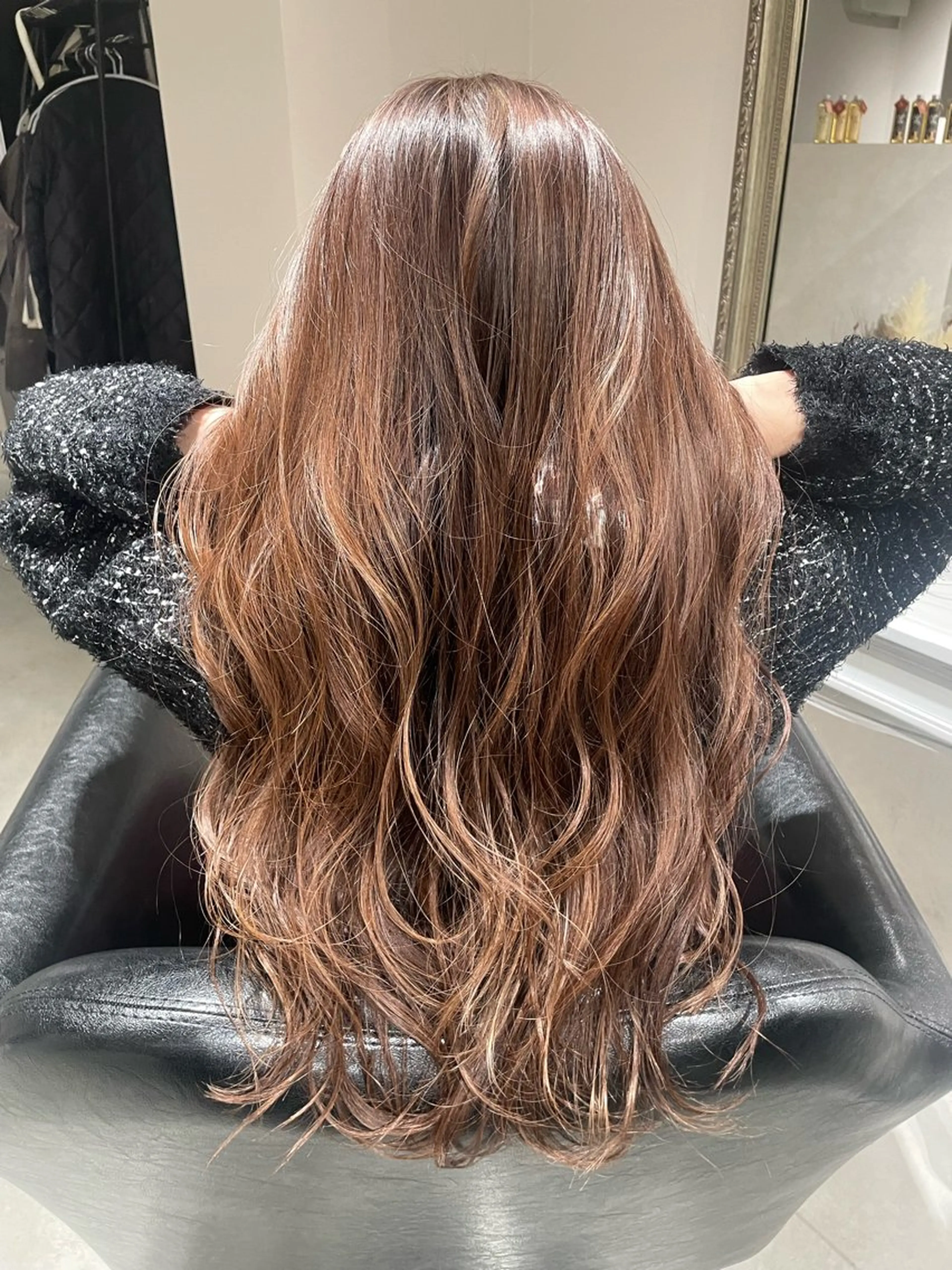 カラー ブリーチ ケアブリーチ ハイライトカラー 白髪ぼかし 👒堀江・ヨンスクのヘアスタイル