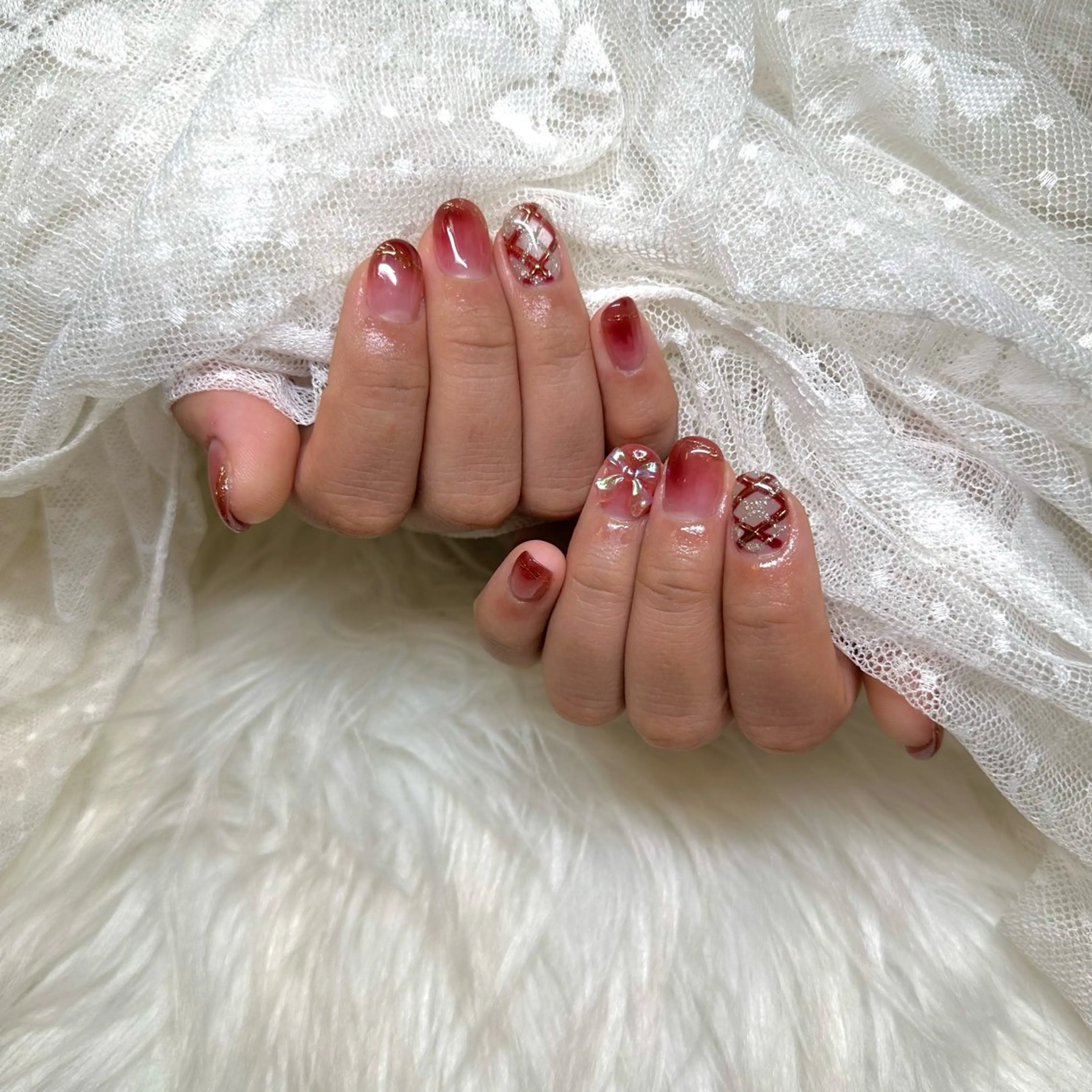 ネイル ボルドー ニュアンスネイル ハンドネイル Charme by figaro Rioのネイルデザイン