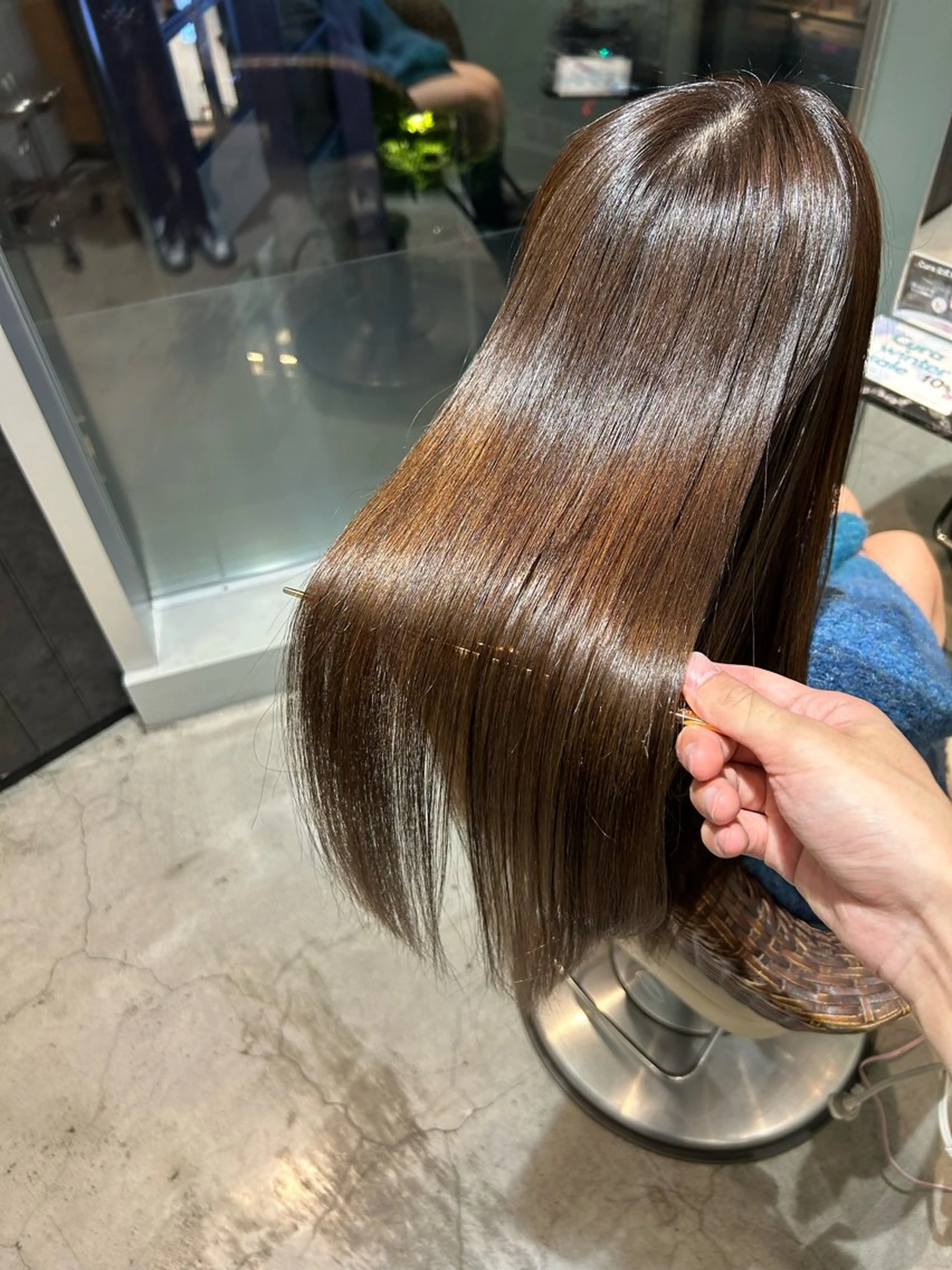 ロング 縮毛矯正の達人呉 大和のヘアスタイル