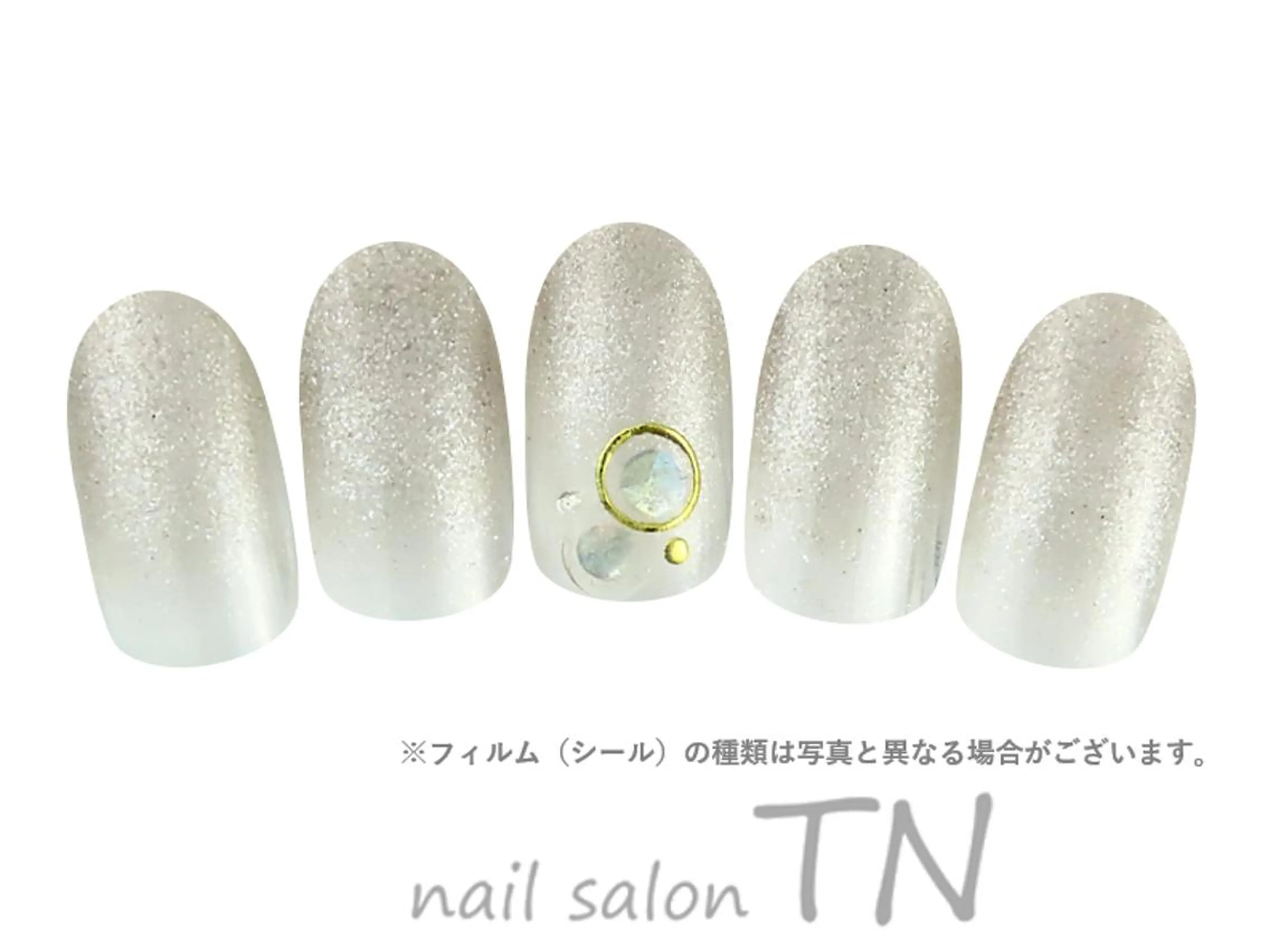 ネイル 藤本 千明のネイルデザイン