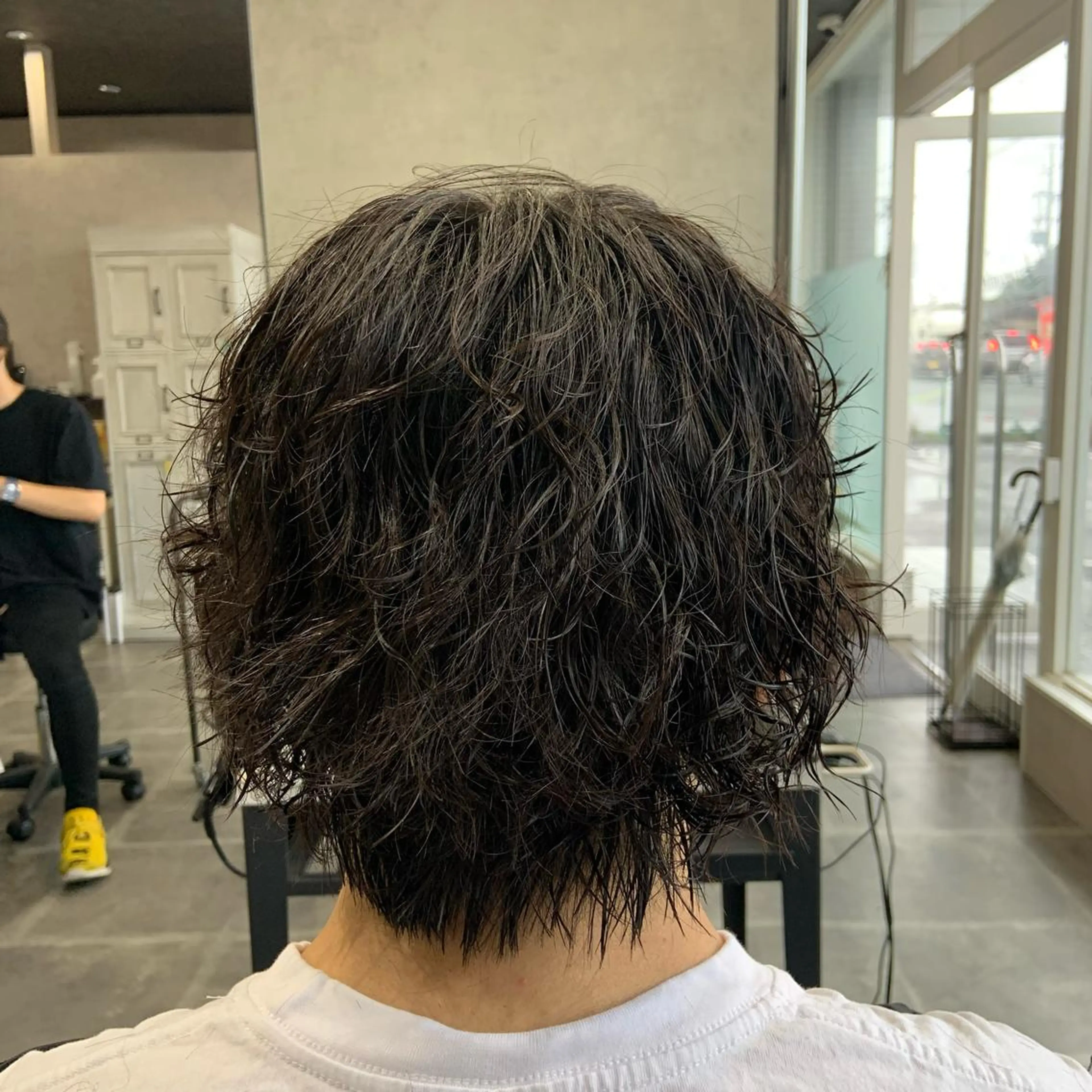 パーマ メンズ _WHITE所属・ダウンパーマ 曲がる縮毛矯正のヘアスタイル