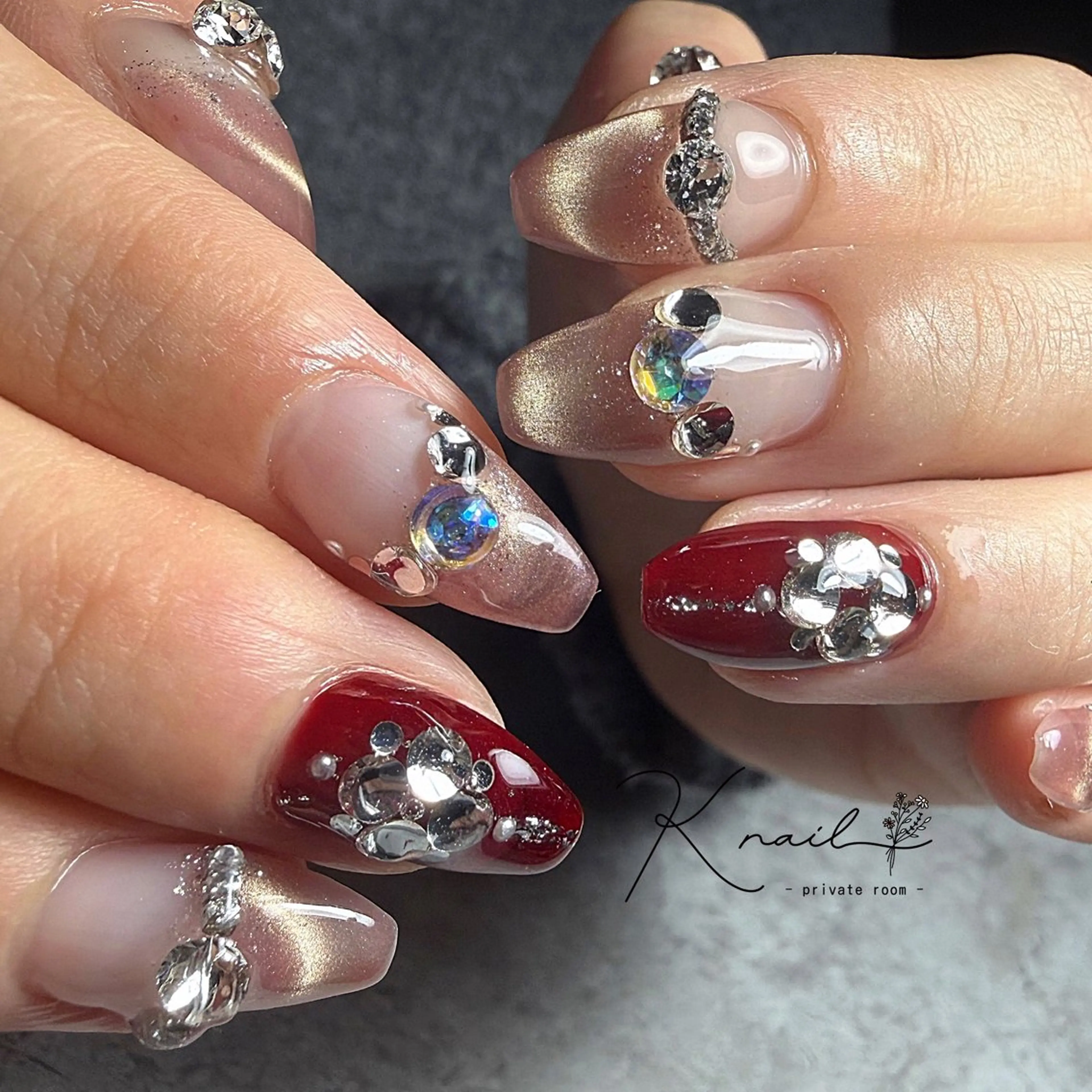 ネイル フラワーネイル ニュアンスネイル 王 雅文のネイルデザイン