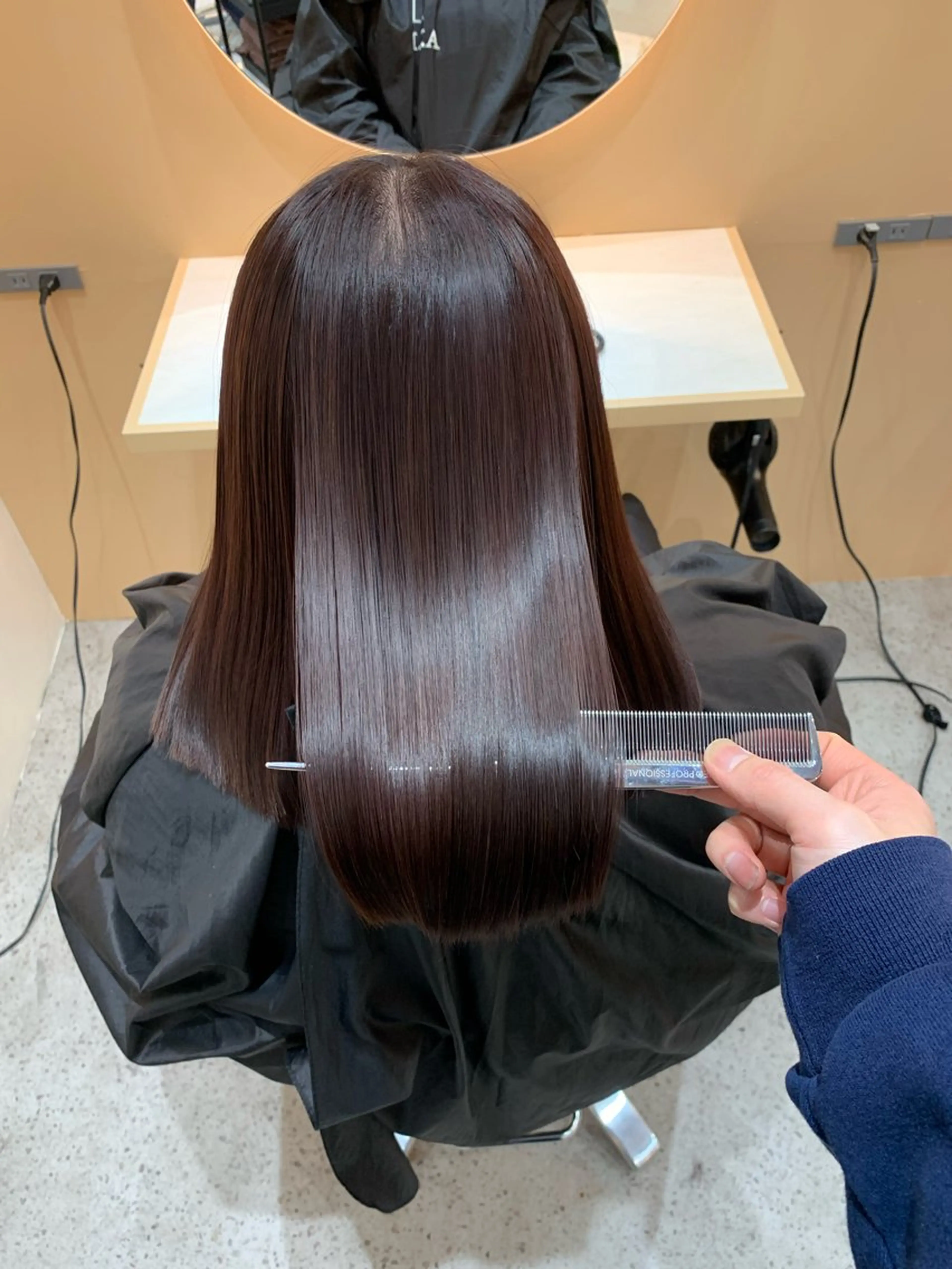 セミロング カラー パーマ 🍎ハッシュカット× 髪質改善🍎カイトのヘアスタイル