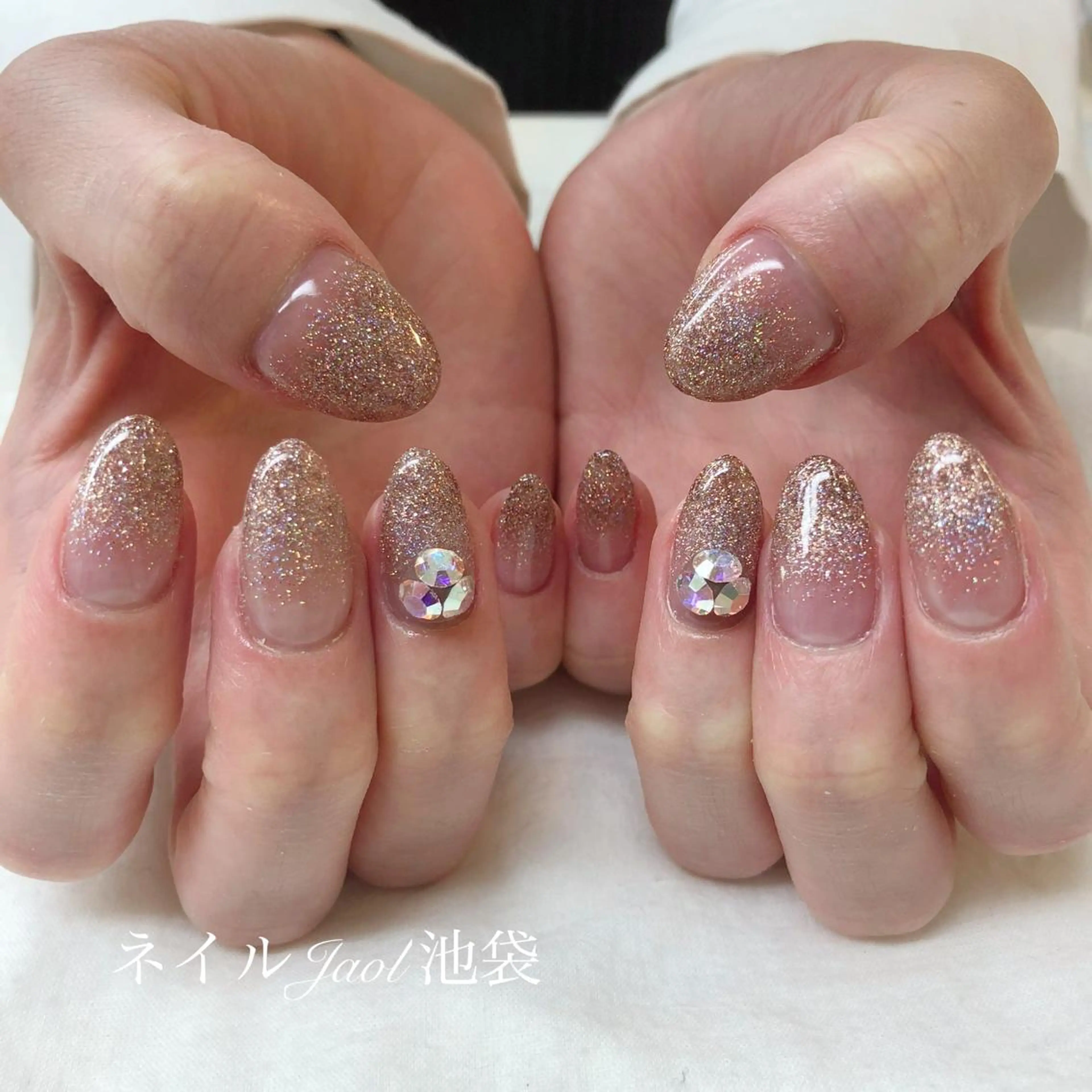 ミディアム nail jaol池袋店所属・ネイルJaol 池袋のネイルデザイン