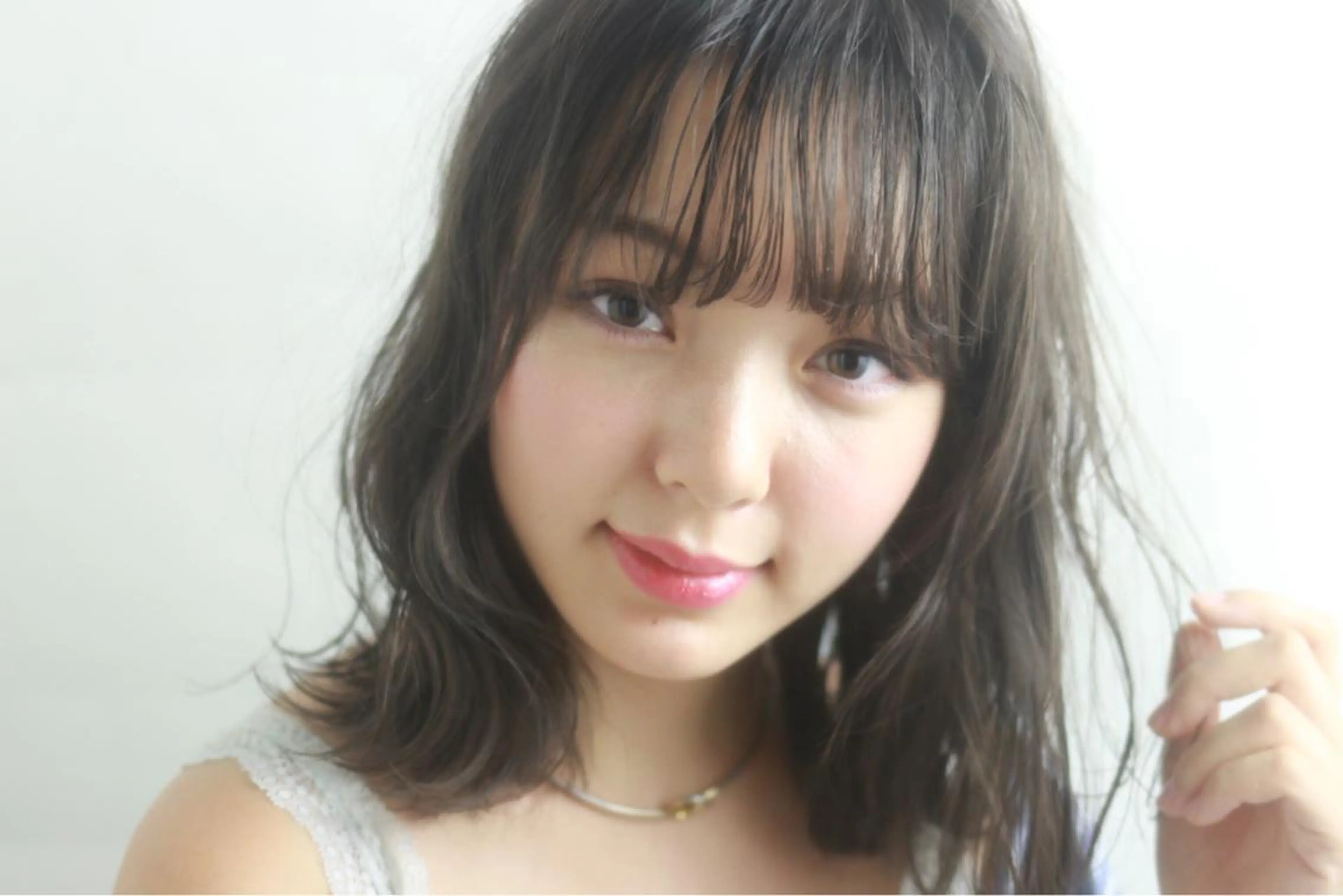 ミディアム カラー パーマ 齋藤 咲のヘアスタイル