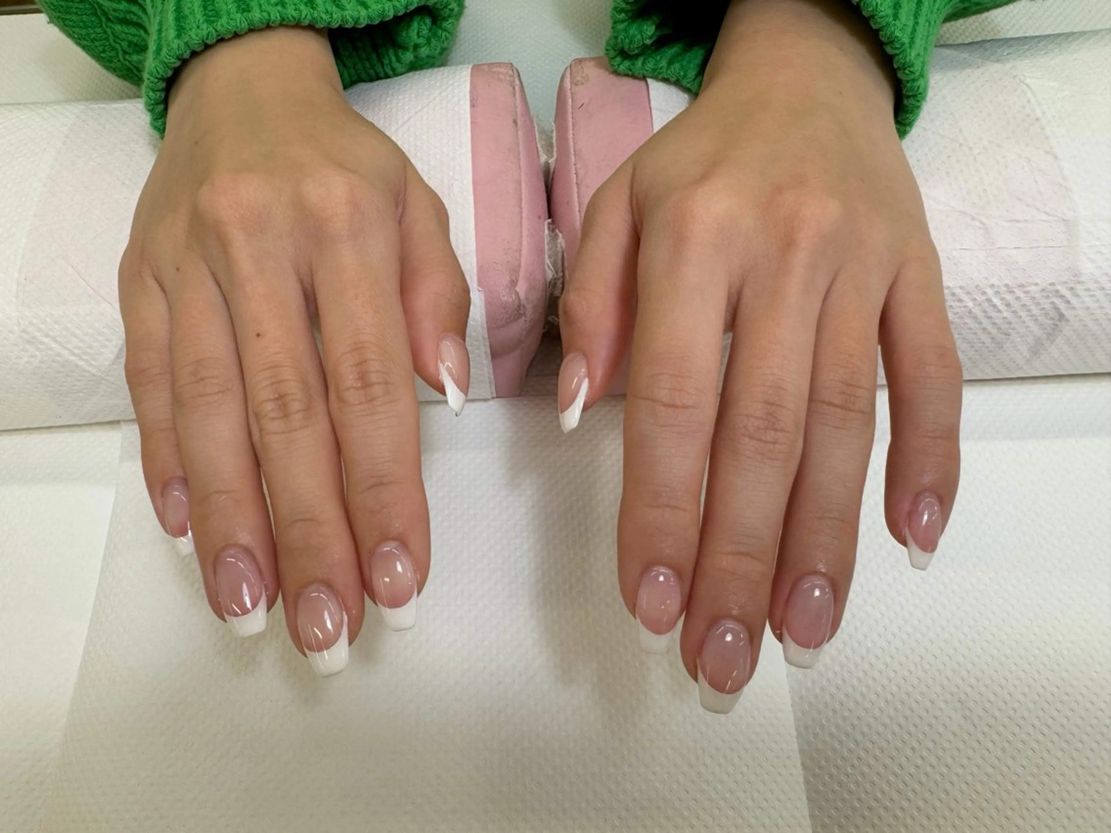 ネイル フレンチネイル ハンドネイル 【MAXKELLY】 Shiotaのネイルデザイン