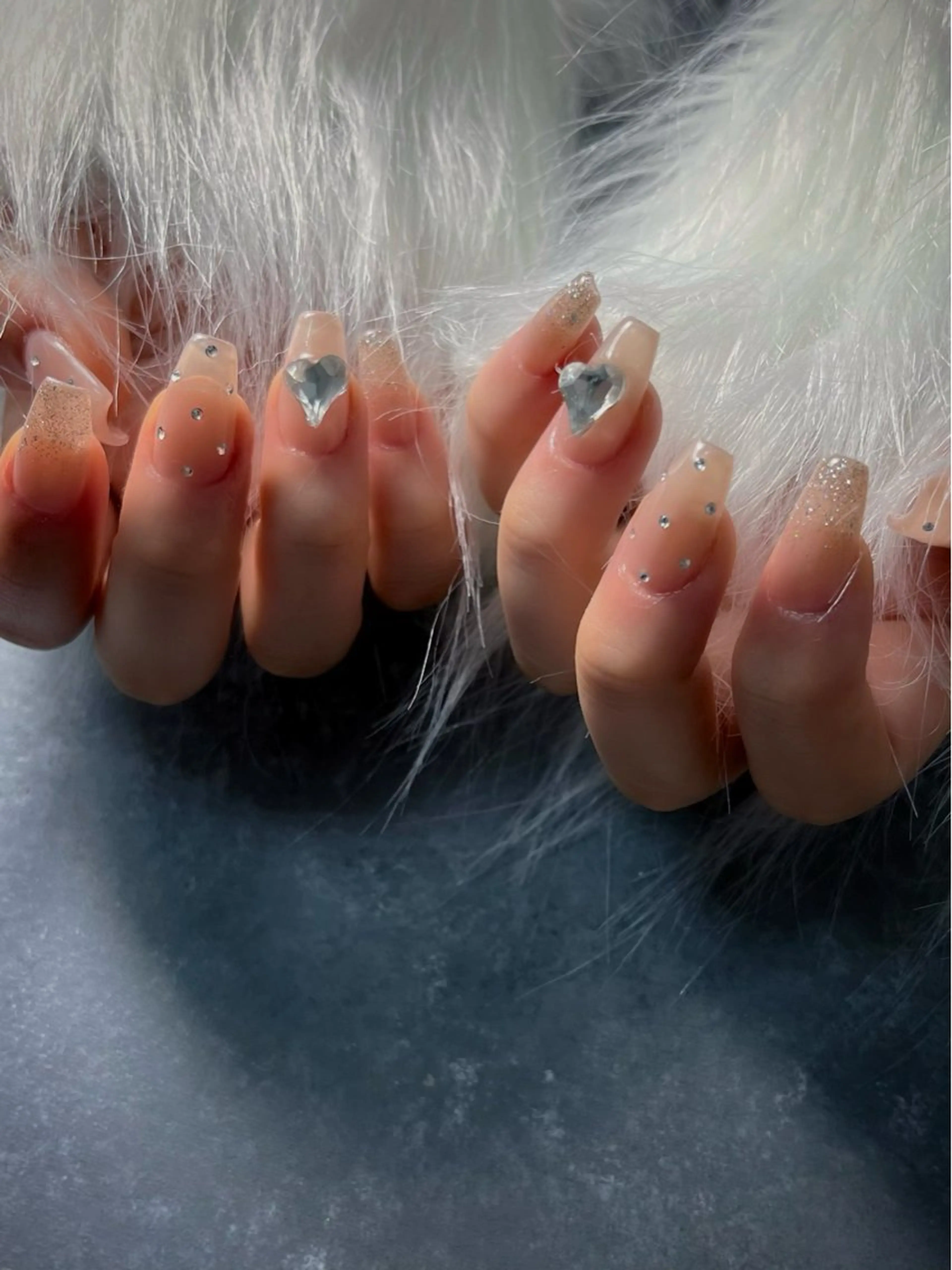 ネイル キラキラネイル マグネットネイル スカルプネイル ワンホンネイル nine.🦋 YUKOのネイルデザイン