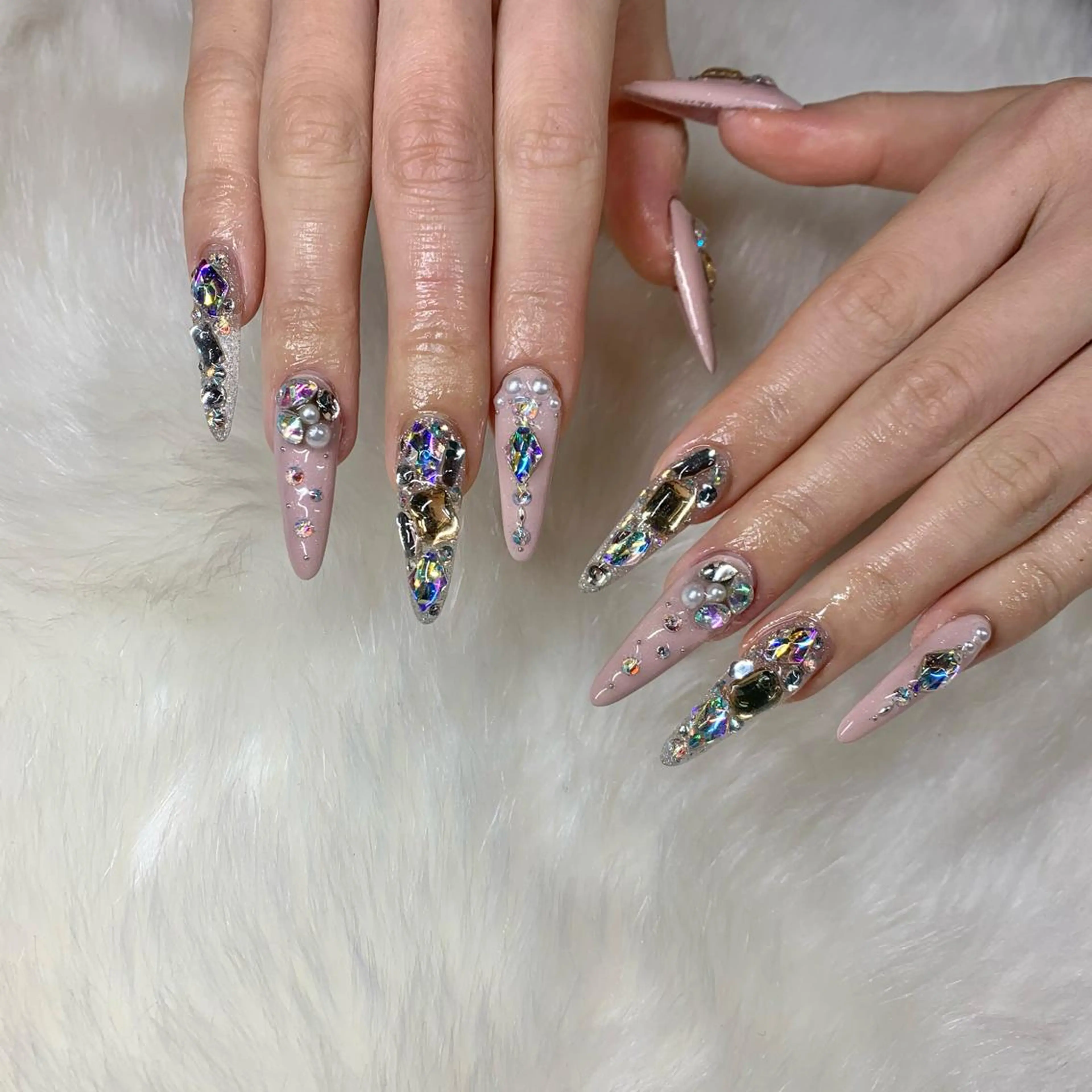 ネイル Nes.nail所属・🌼Nomura Yuko🌷のネイルデザイン