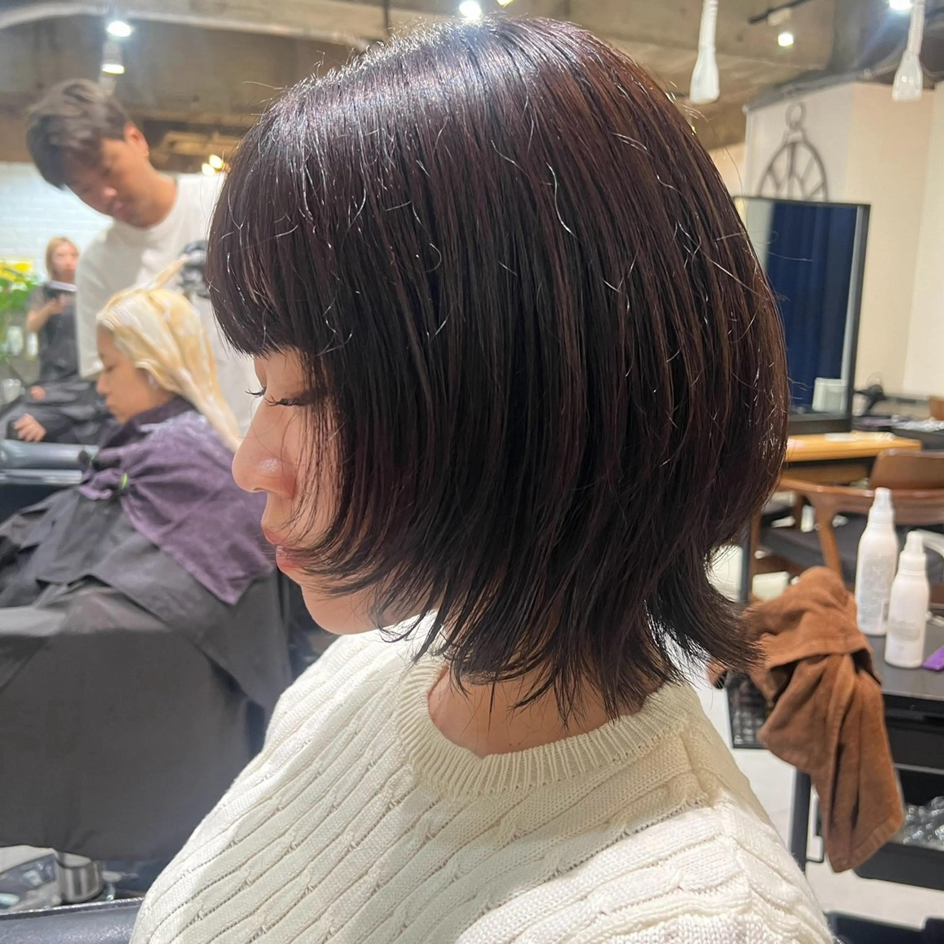 ショート ボブ ウルフカット Neale. ユメのヘアスタイル