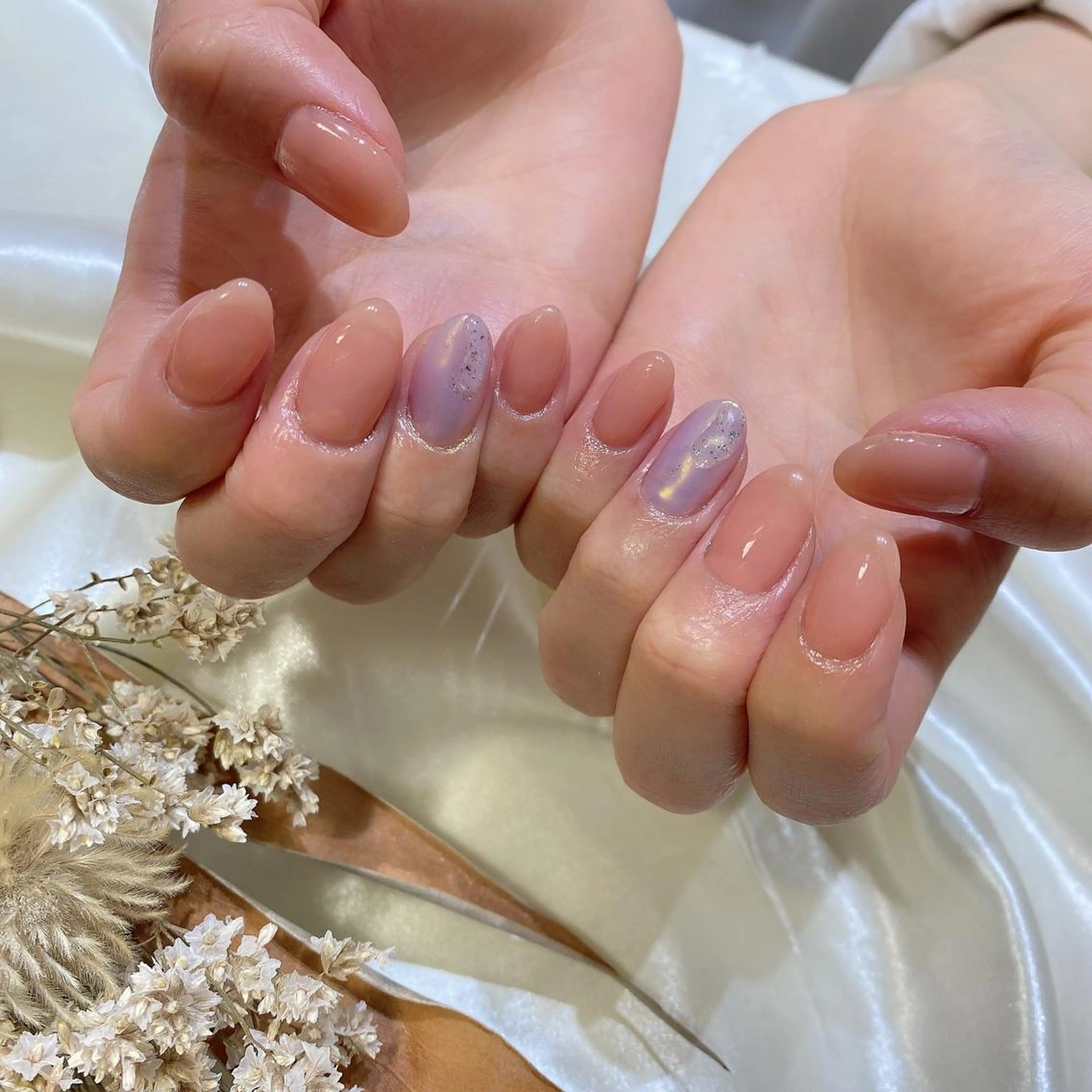 ネイル ハンドネイル 西岡 杏のネイルデザイン