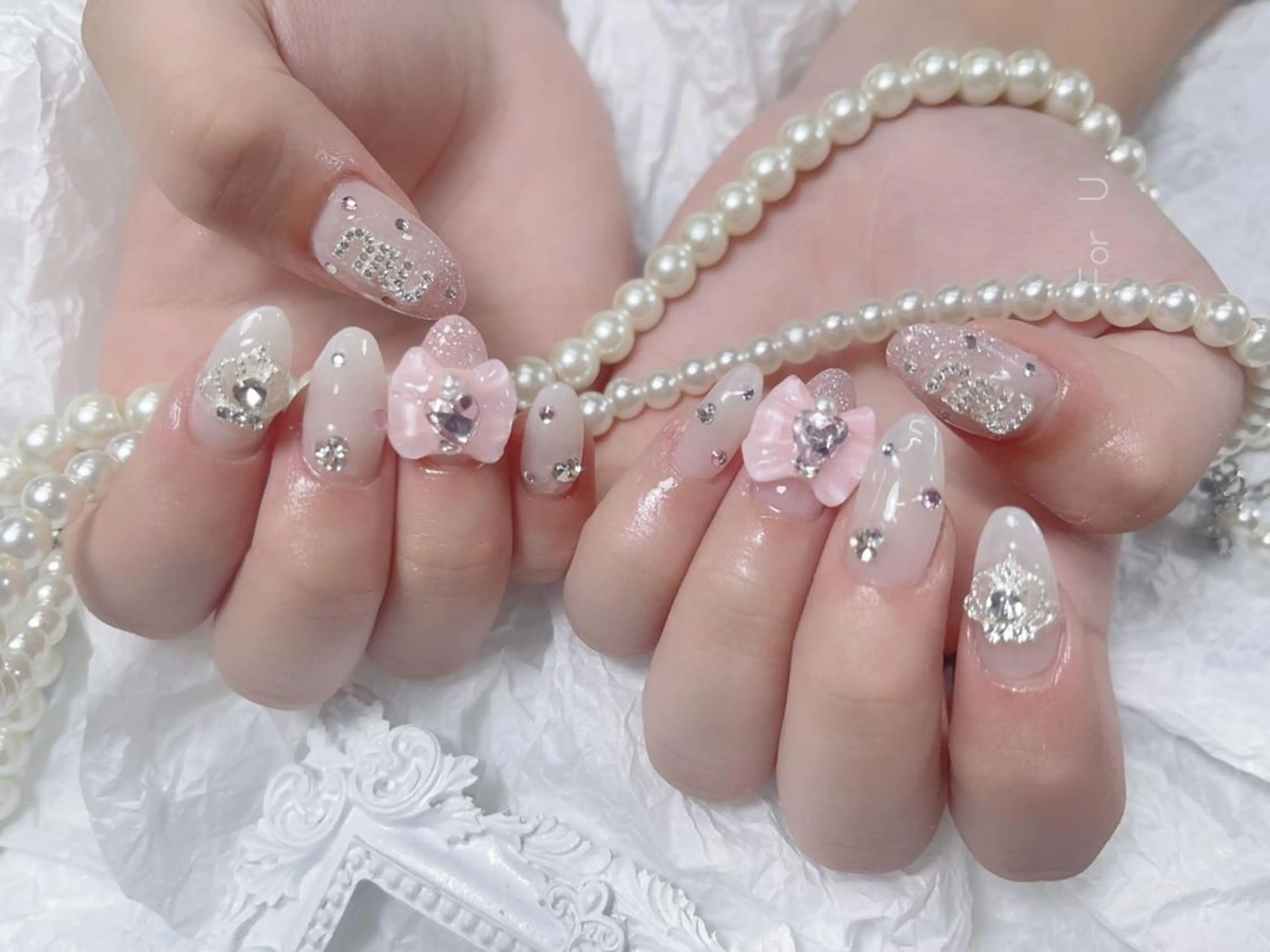 🎀【自爪】🎀パーツ乗せ放題💎一色二度塗り🔥10本パーツやり放題コース💖 初回ジェルオフ無料ケア込み💎の写真