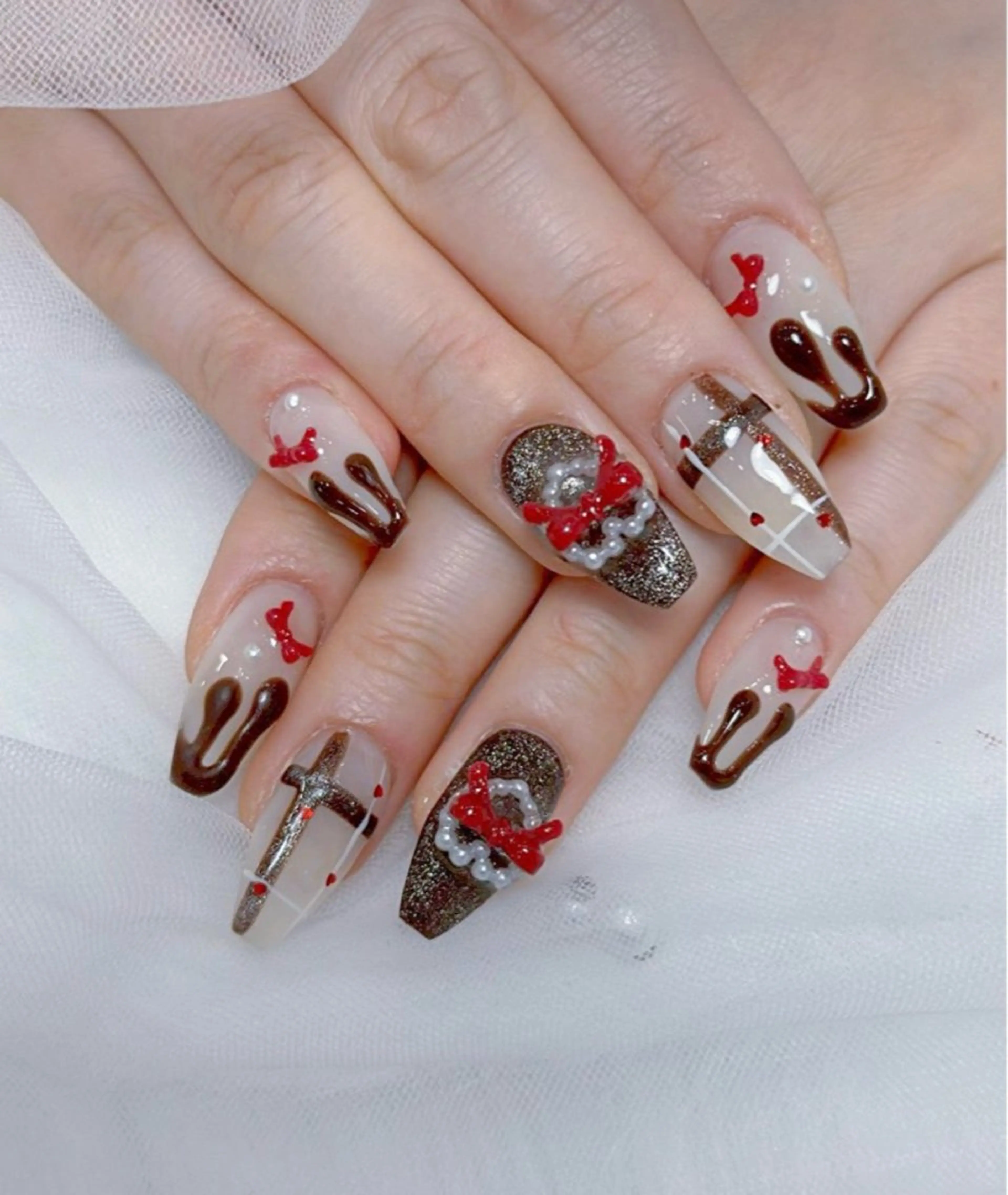 ネイル MoonHi Nail Salon所属・MoonHi Nail 朝霞台のネイルデザイン