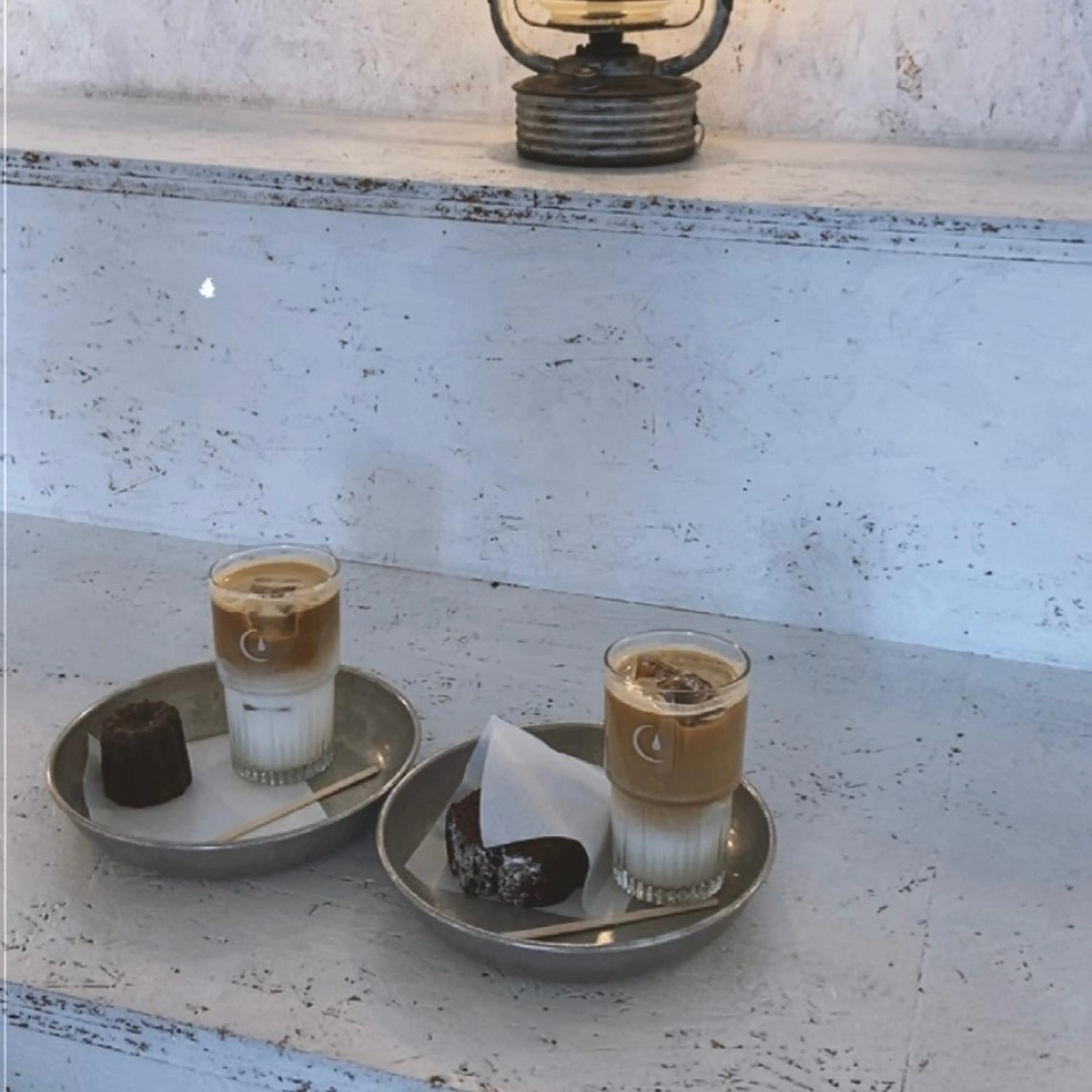 TIDEHAIR SHIHOのヘアスタイル