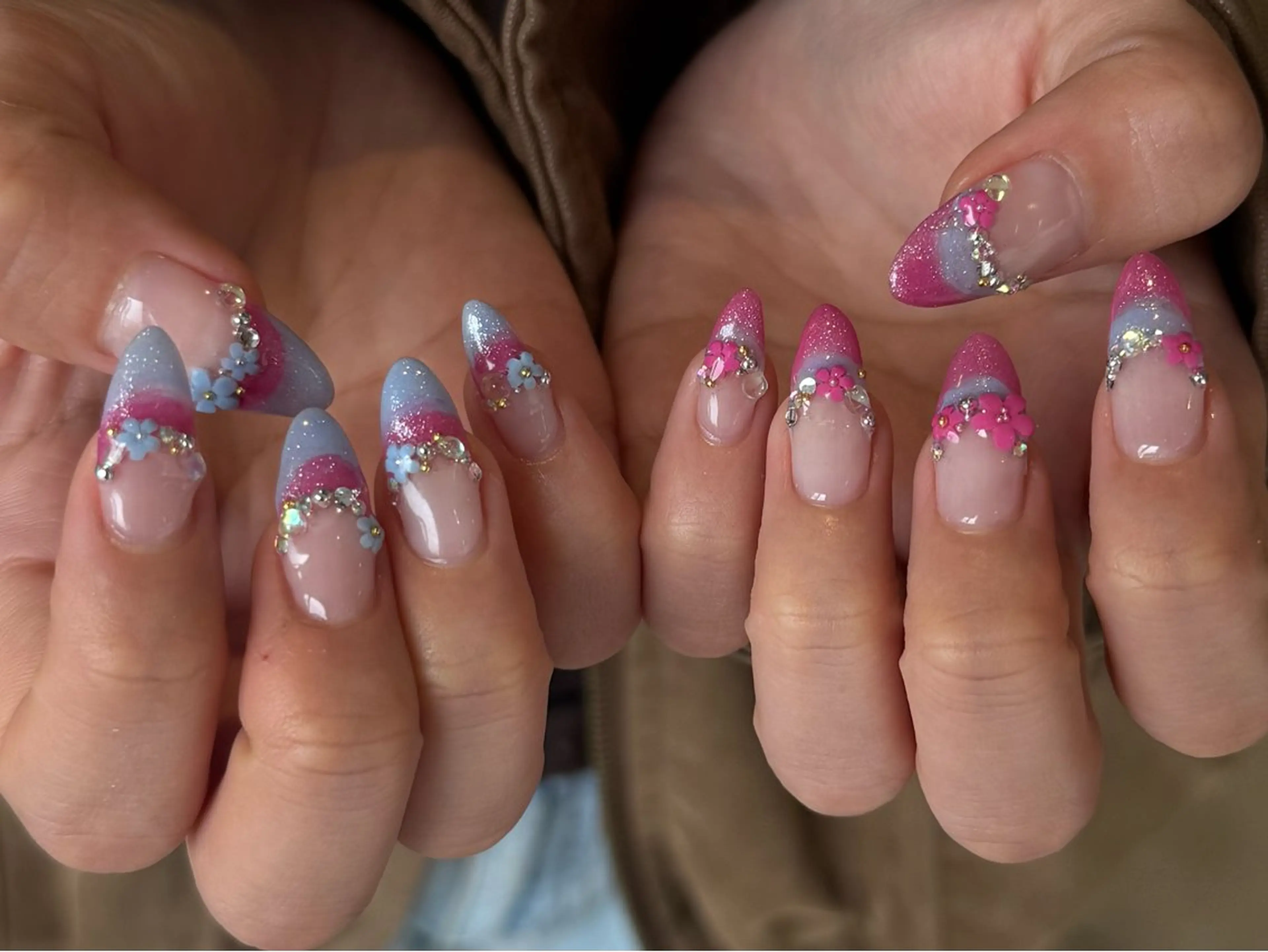 ネイル ハンドネイル 🍒 akariのネイルデザイン